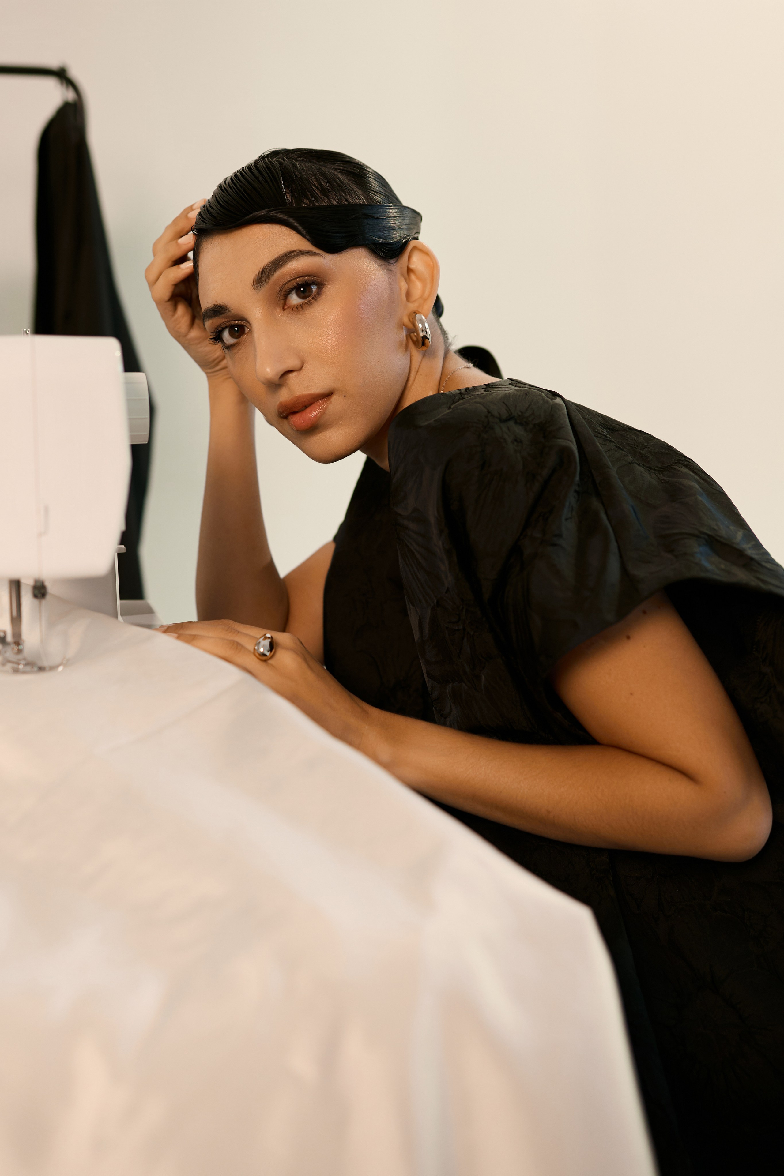 Content | Дизайнер одежды