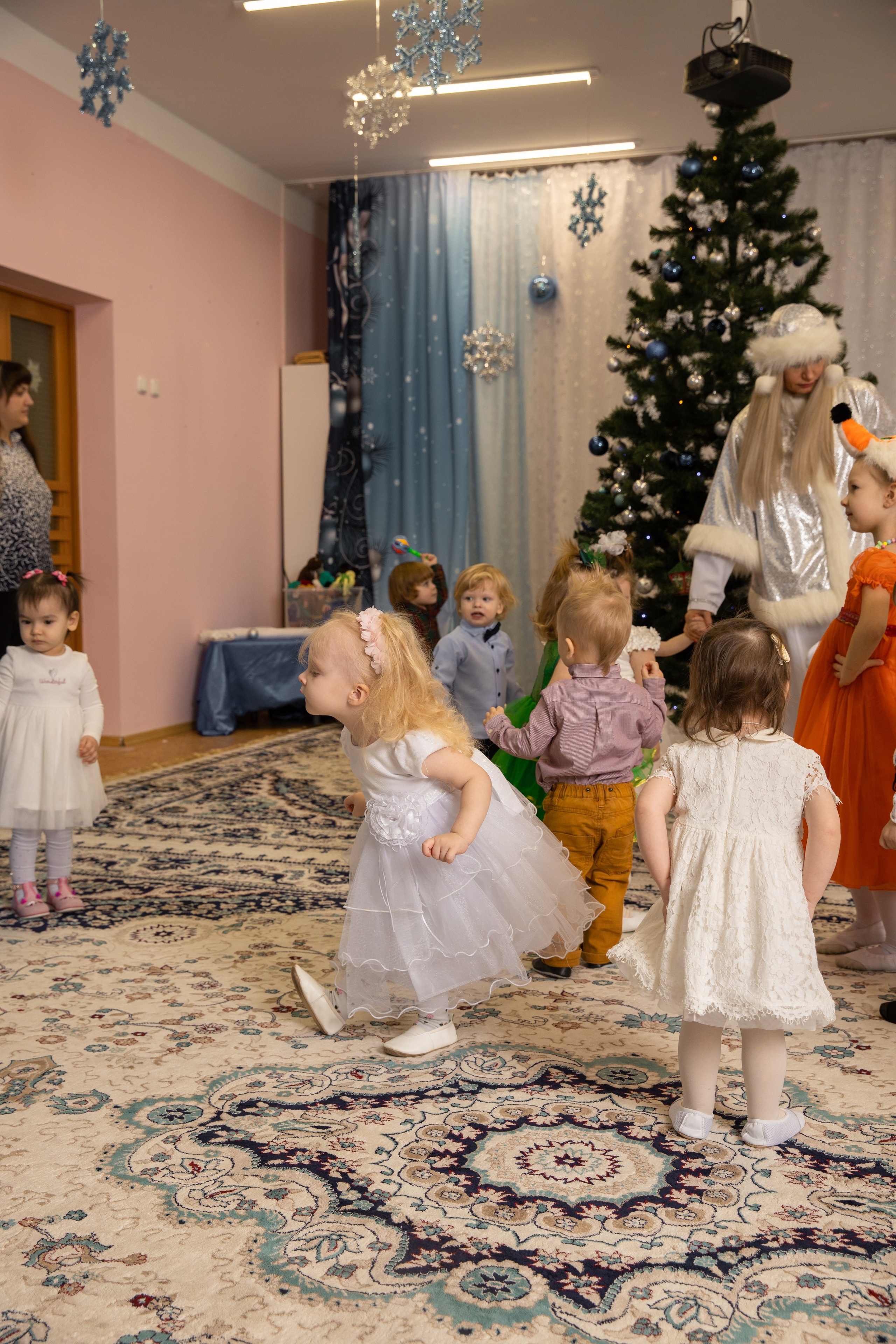 Новогодний утренник Успех. Фотограф в Железнодорожном и Балашихе