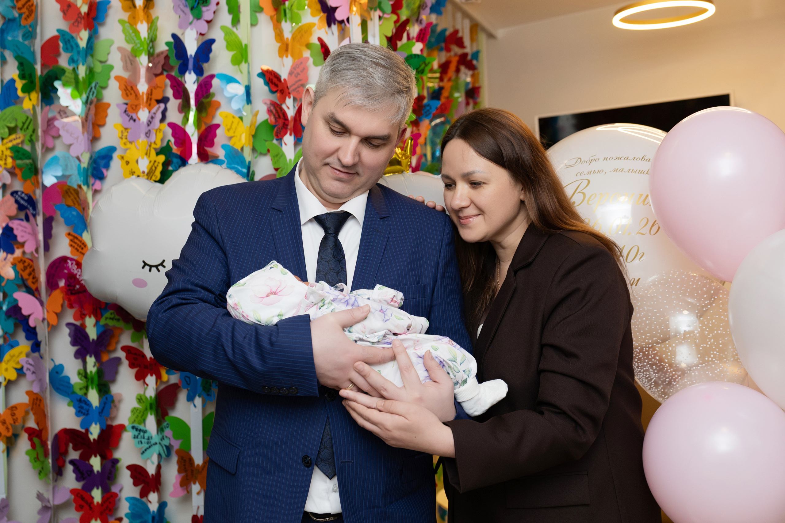 Фотосъемка выписки из роддома Скандинавии. Татьяна Нагорнова — семейный фотограф в Санкт-Петербурге