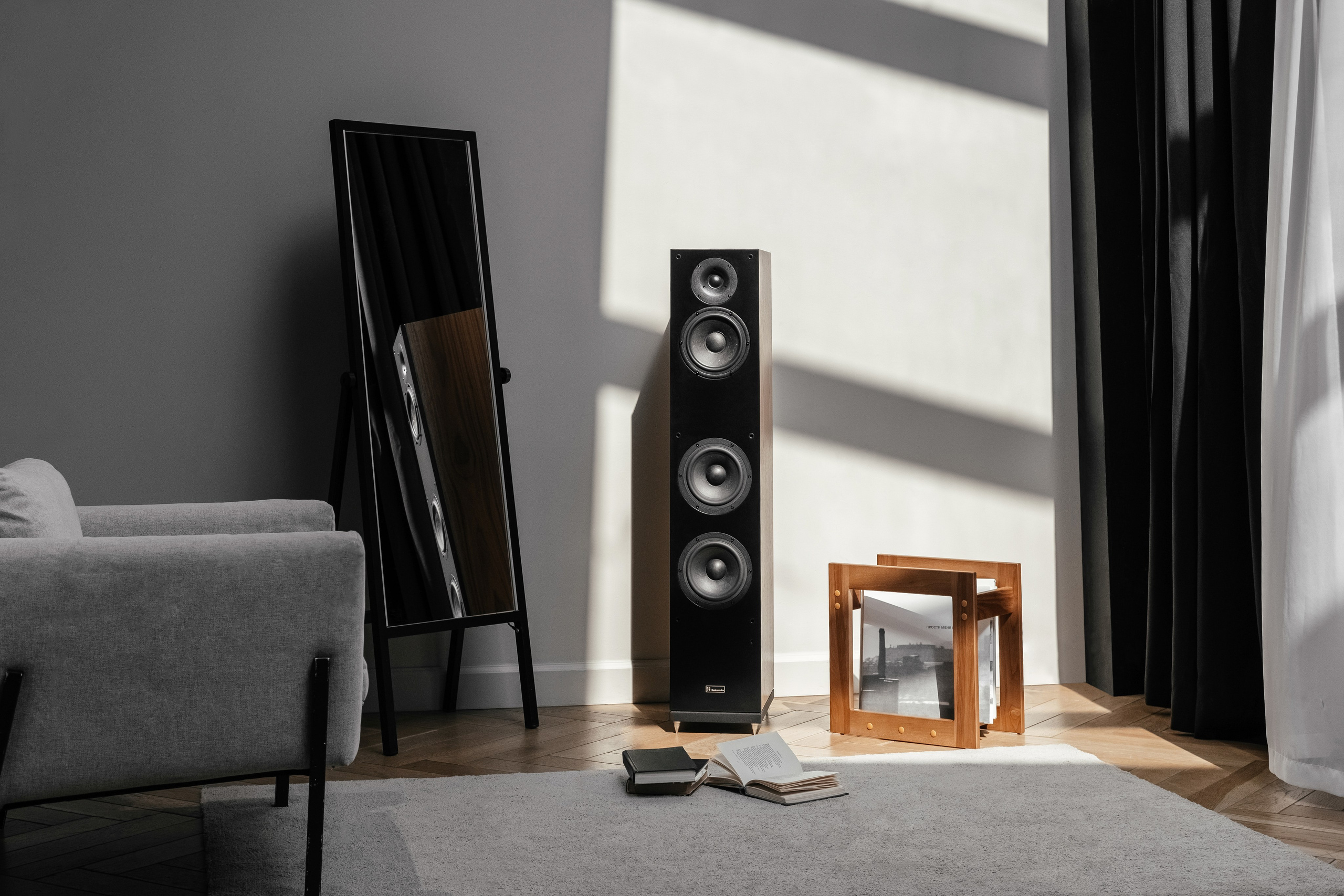 Аудиосистемы и музыкальные колонки. Сайт предметного фотографа Белоусовой Анны