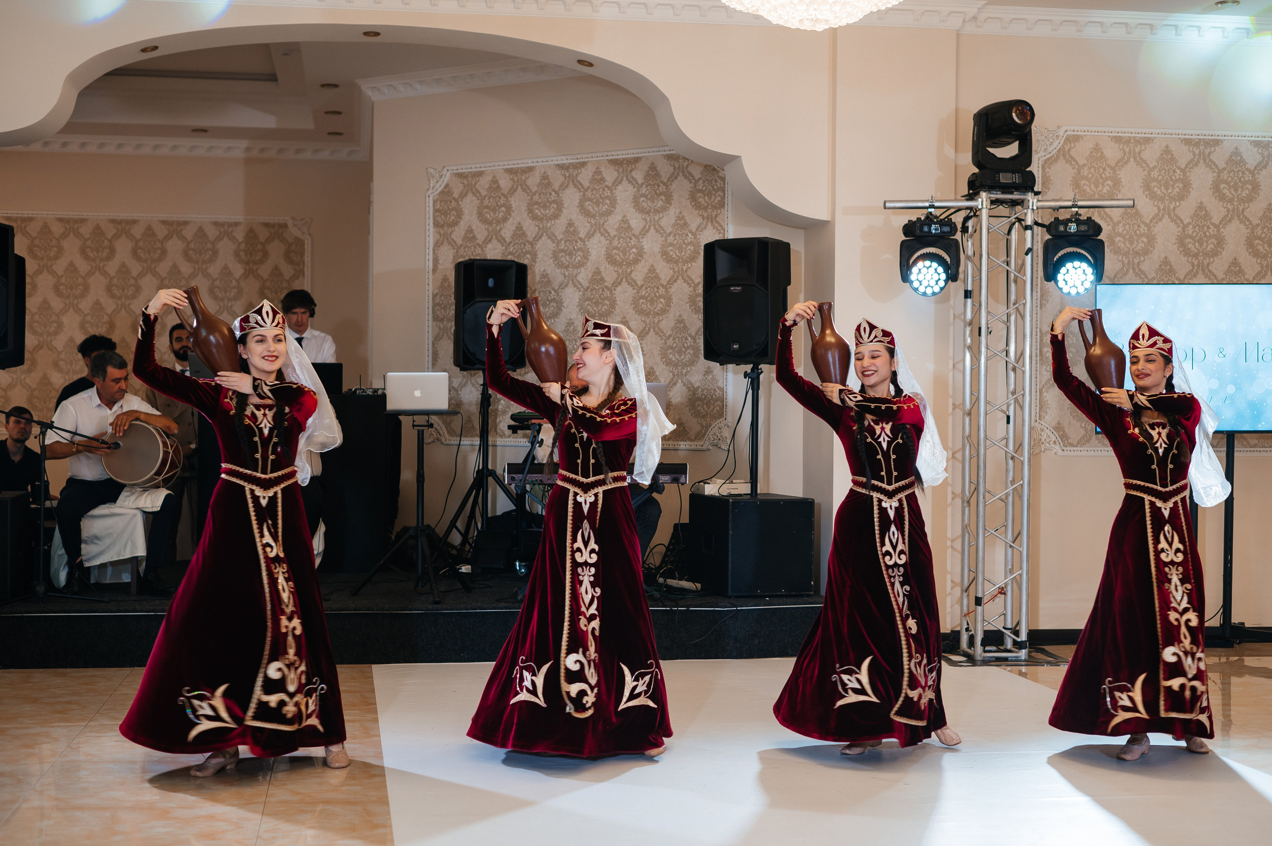 Виктор и Марина. Свадебный фотограф