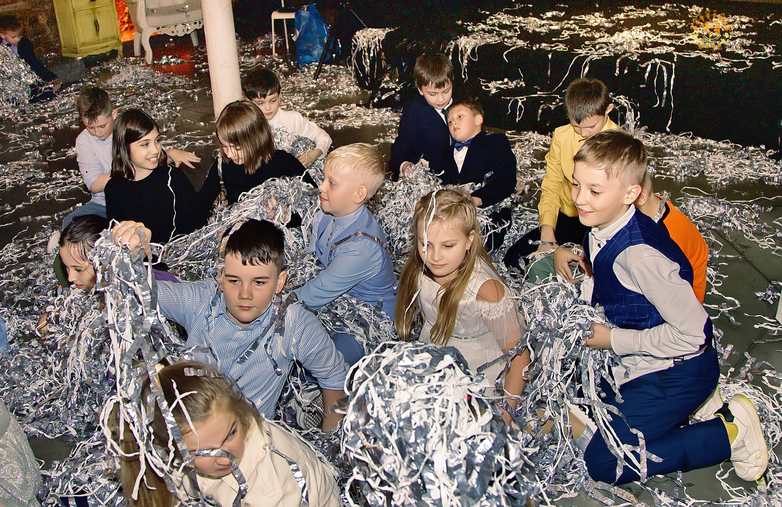 Выпускной 2023 (4-й класс, ММШ). Клуб Royal. Москва. Репортажная съемка в Москве и области. Анималистика