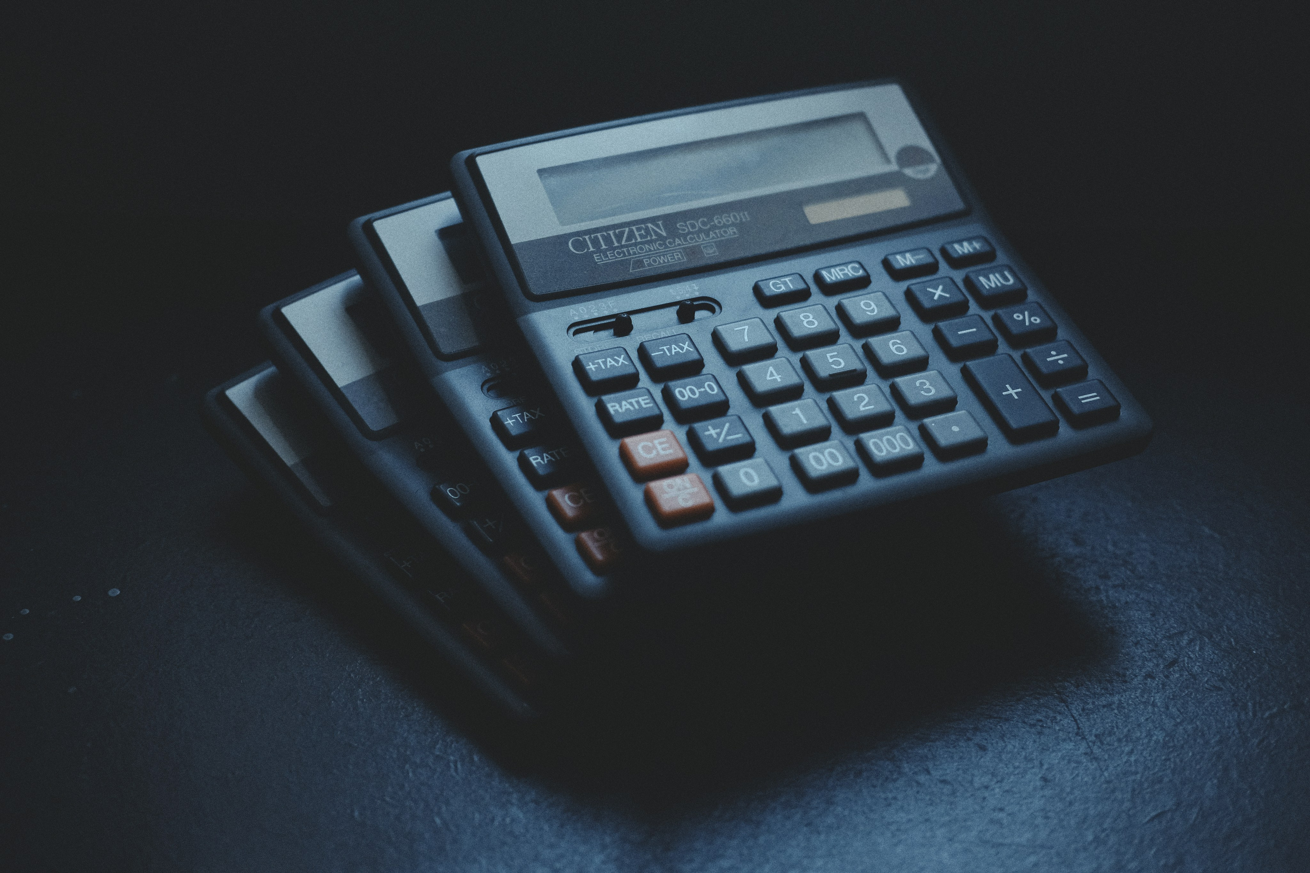 Покидая офис. Works