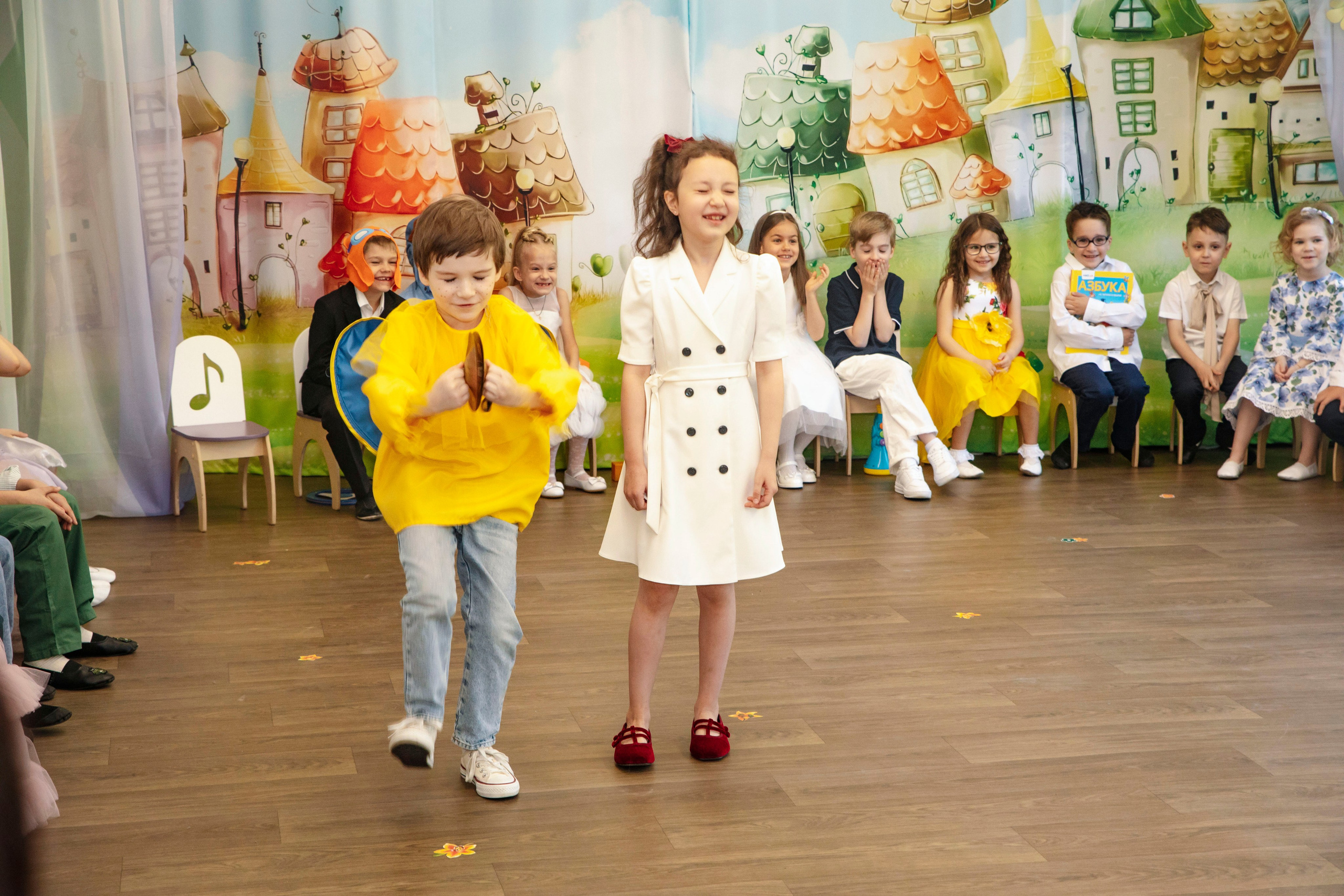 Выпускной в детском саду Маргаритка Курчатовская школа. Фотограф в Москве Яна Полосина