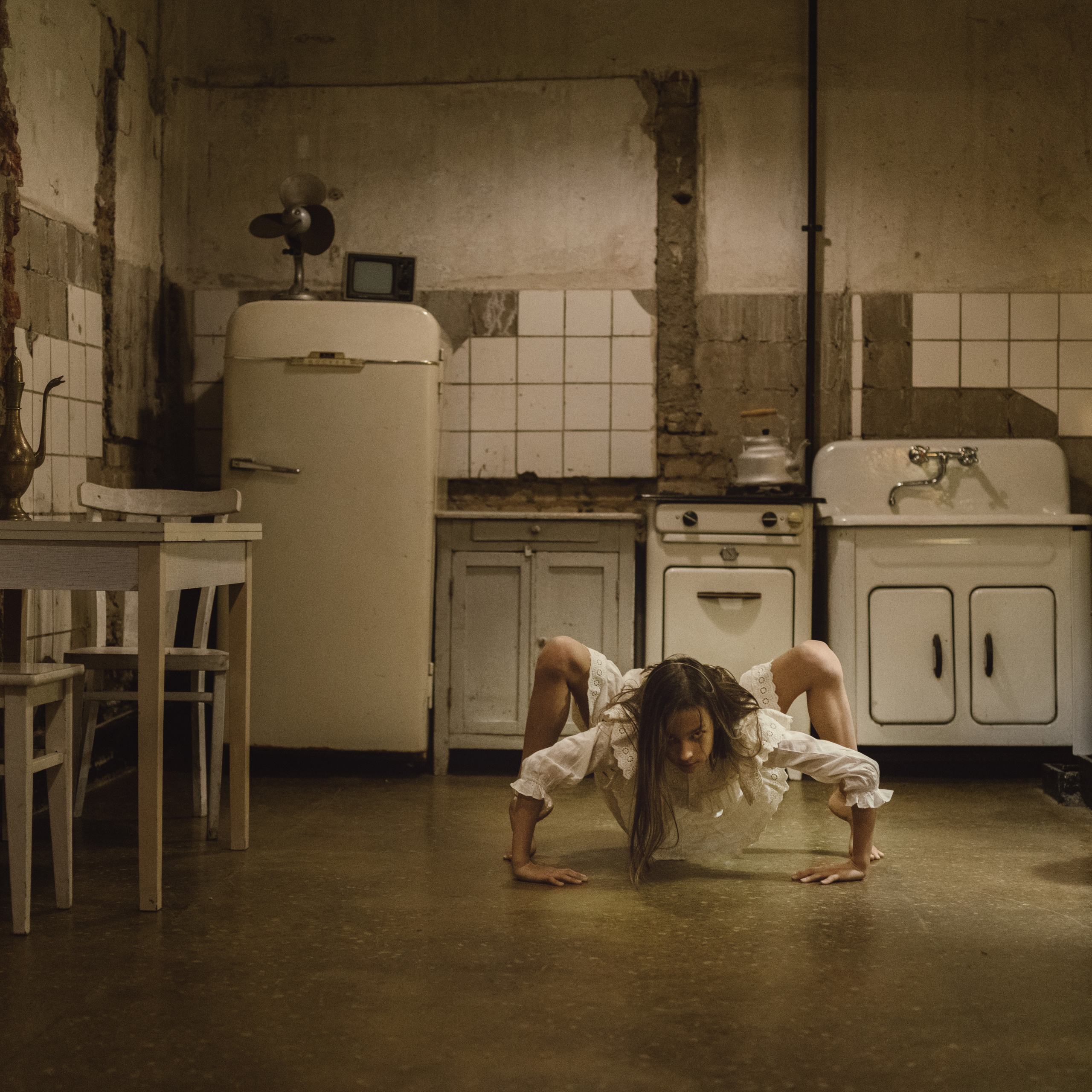 Алисия и ее демон. Фотограф Илиjа Бандорин