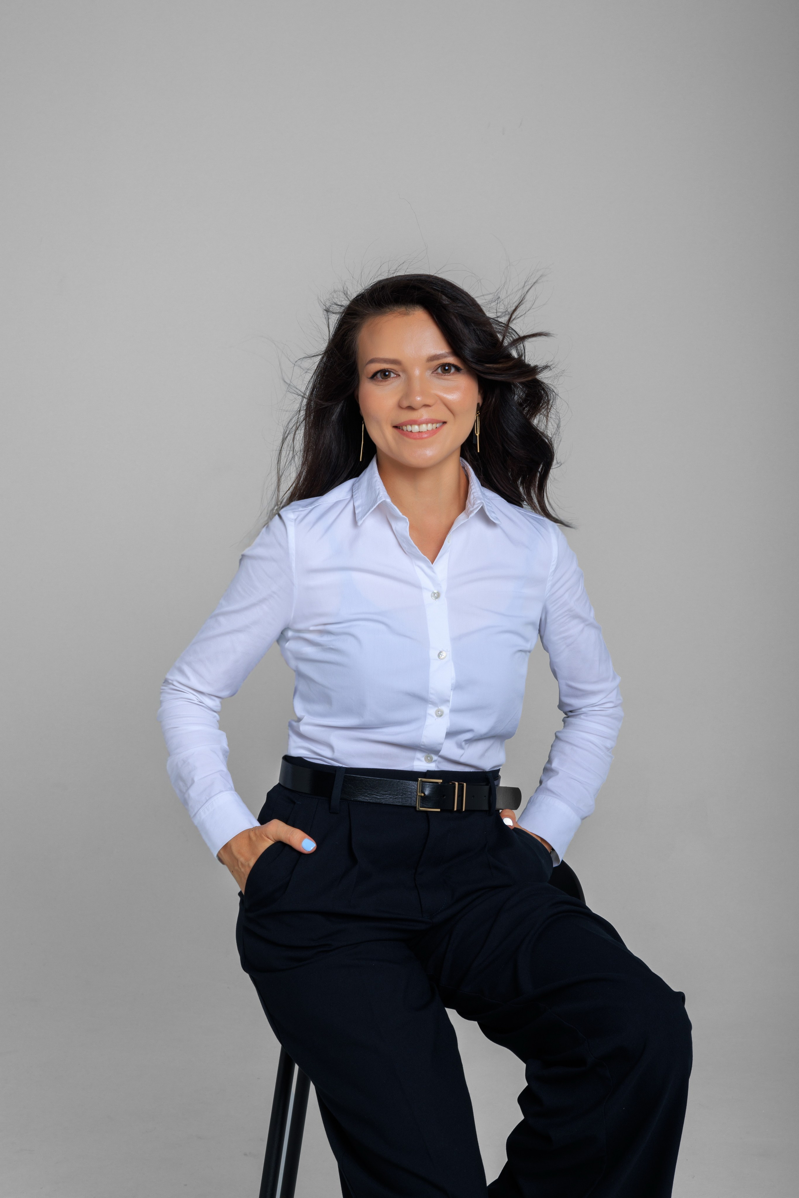 Бизнес-фотограф в Алматы — корпоративные съёмки, деловые портреты и репортажи. Профессиональный фотограф в Алматы