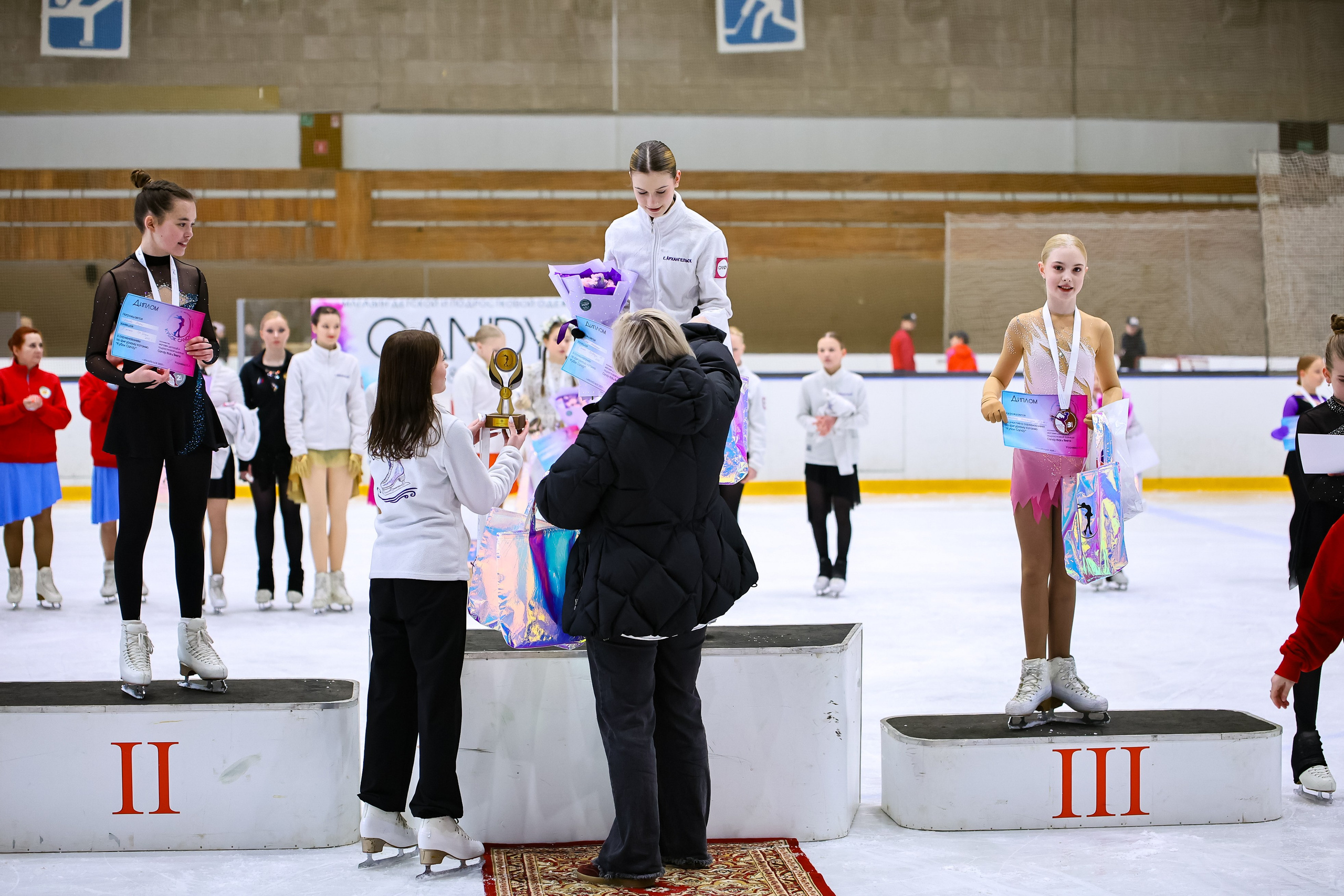 КУБОК CANDY 2025 В АРХАНГЕЛЬСКЕ НАГРАЖДЕНИЕ. ФК Фотограф в Санкт-Петербурге Наталья Понарина