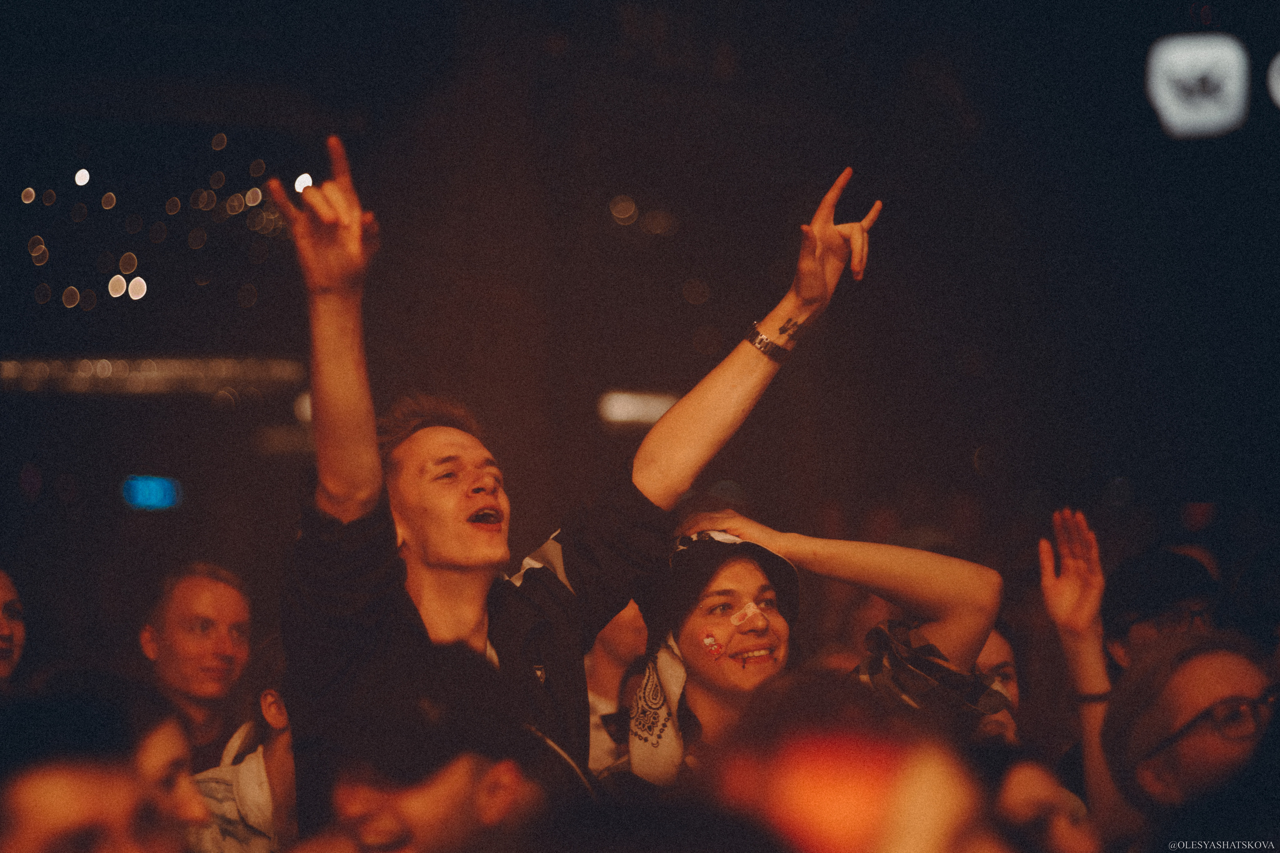 Репортажная фотосъёмка концерта Polnalyubvi | VK GIPSY