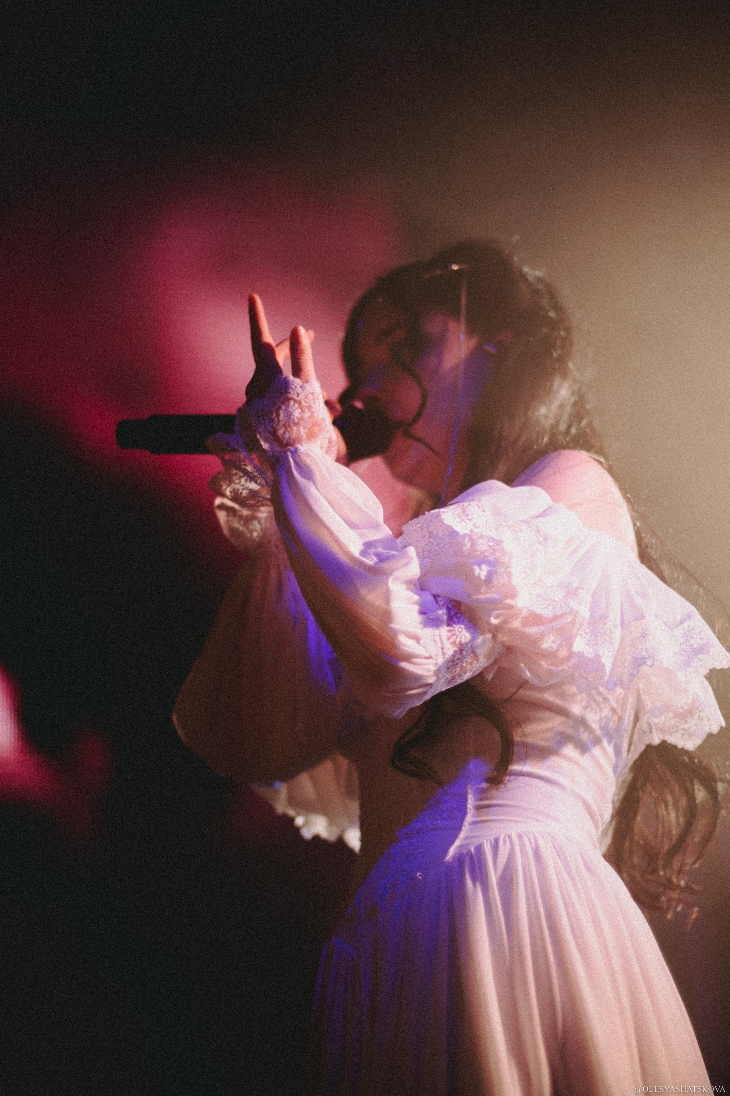 Репортажная фотосъёмка концерта Polnalyubvi | VK GIPSY