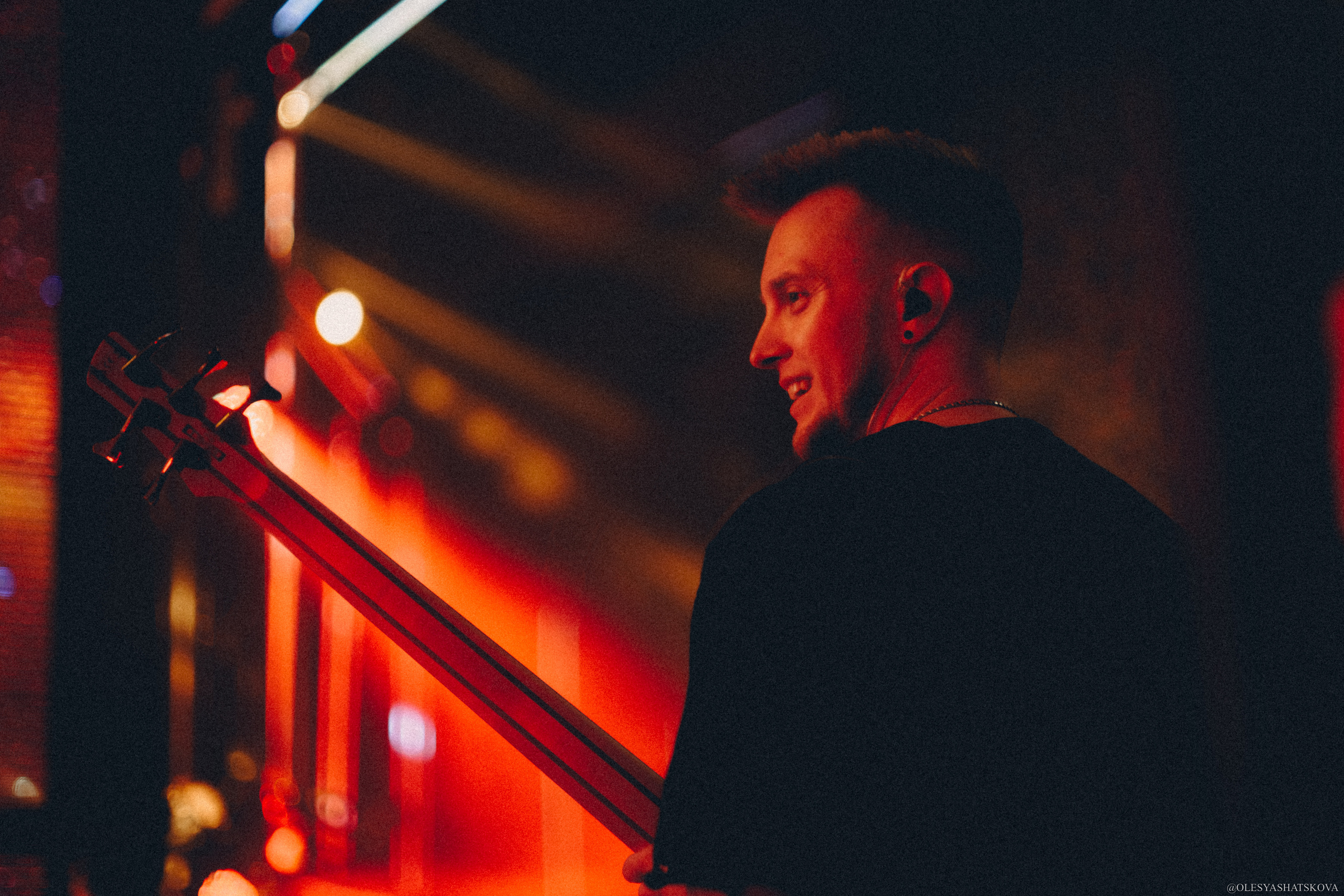 Репортажная фотосъёмка концерта Polnalyubvi | VK GIPSY