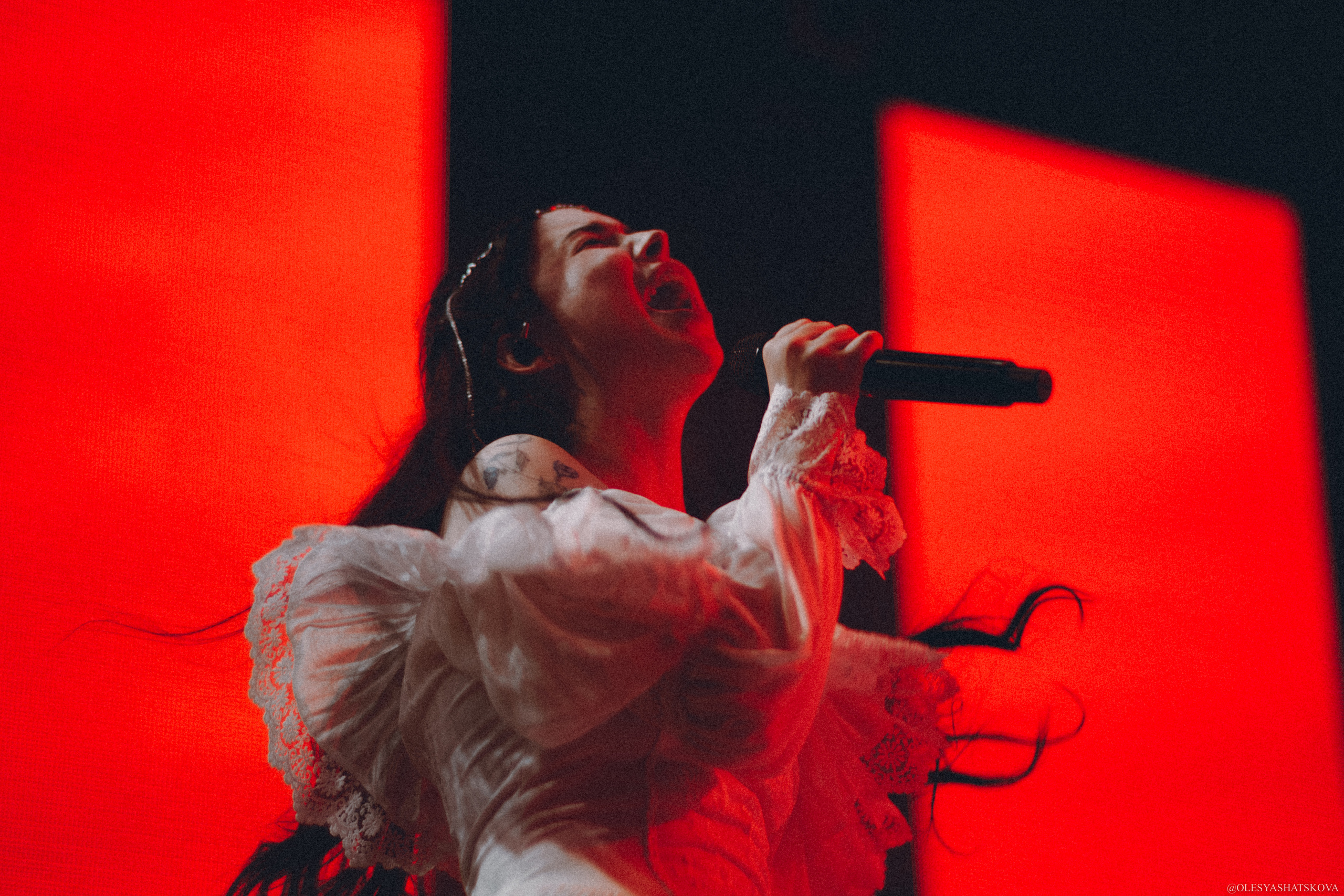 Репортажная фотосъёмка концерта Polnalyubvi | VK GIPSY