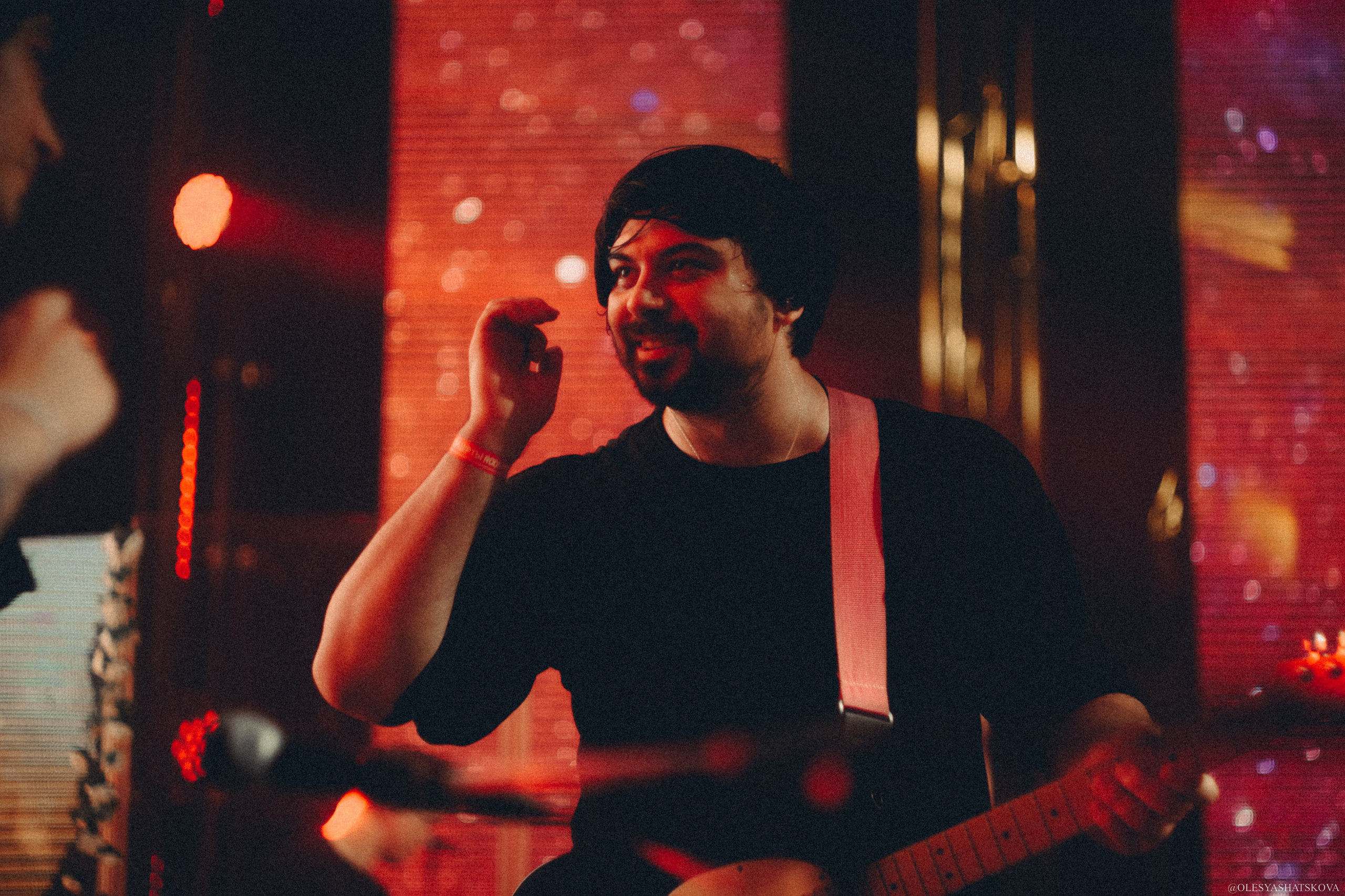 Репортажная фотосъёмка концерта Polnalyubvi | VK GIPSY