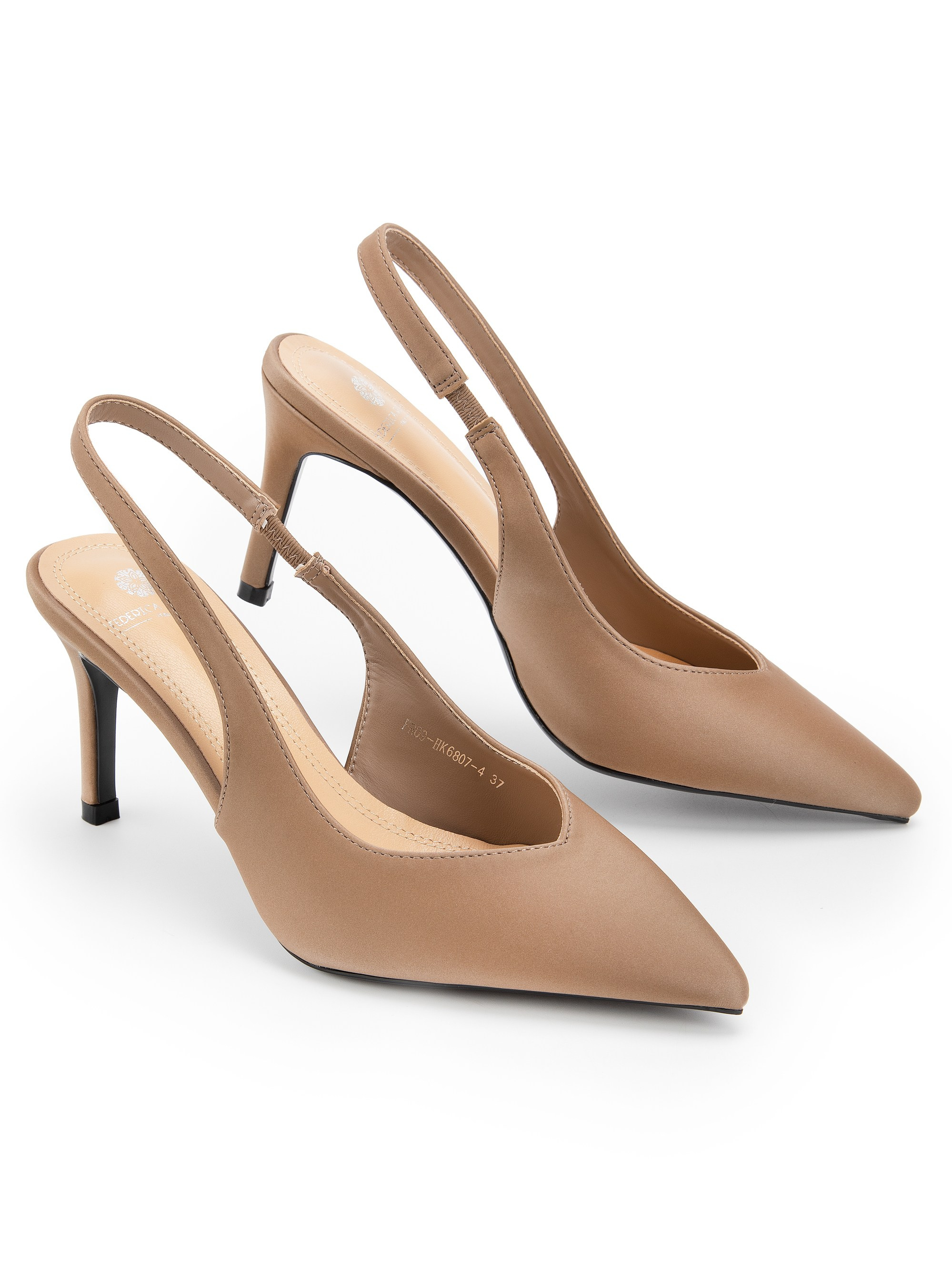 Каталожная фотография обуви. Фотограф в Москве Егор Гончаров