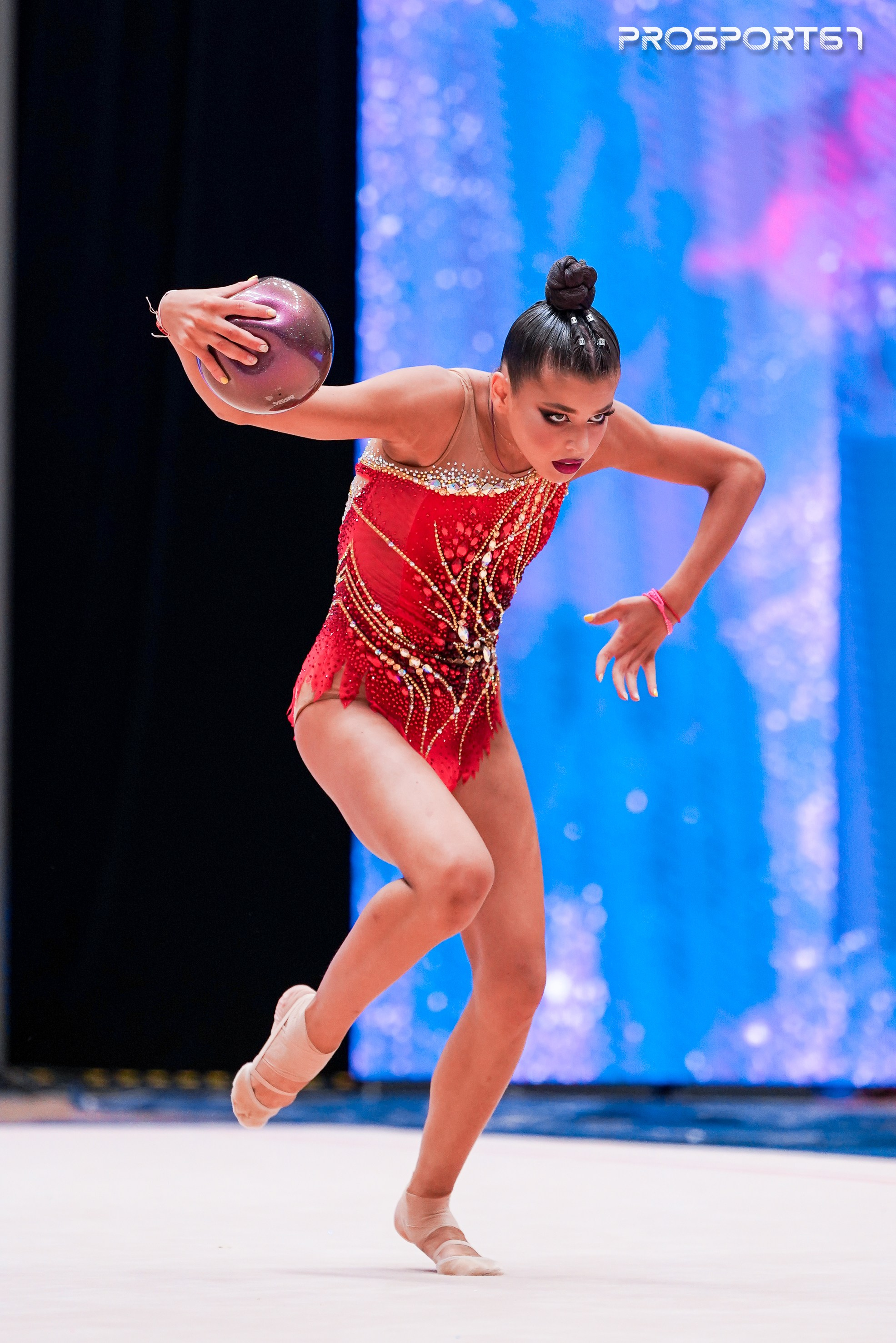 Каролина Тарасова. Хрустальная роза 2025 г.Минск. Спортивный фотограф Олег Медведев | prosport67 | Смоленск