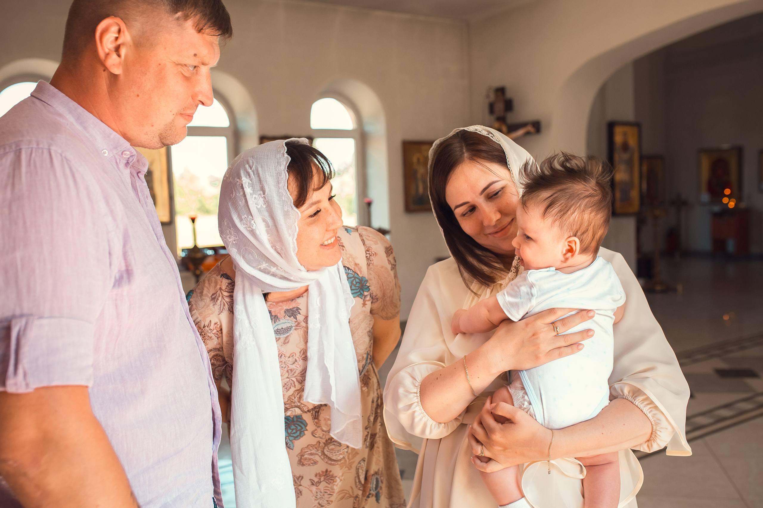 Крещение Храм г. Кремёнки. Фотограф новорожденных Серпухов, Протвино, Москва I Марина Бурмистрова