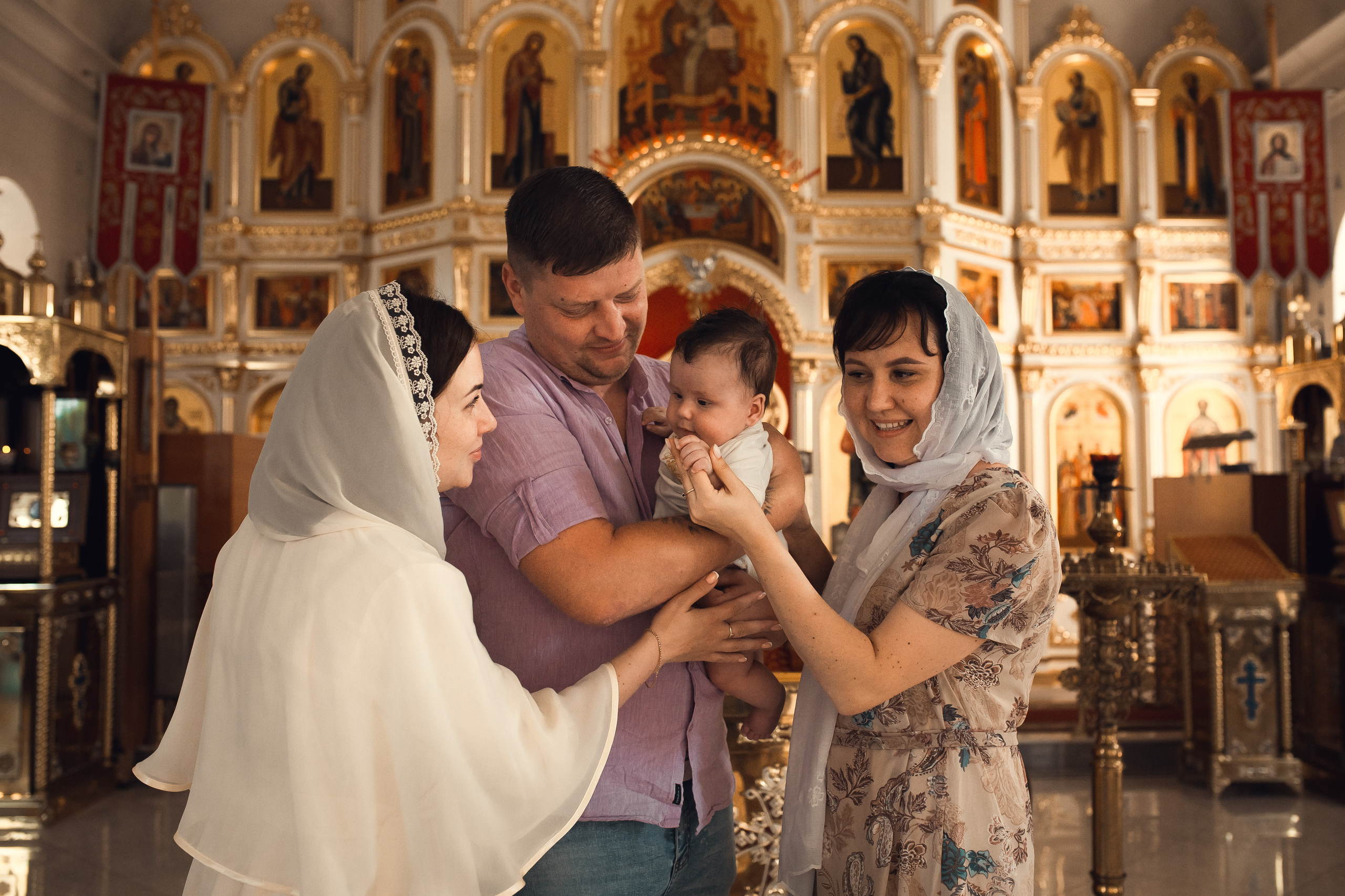 Крещение Храм г. Кремёнки. Фотограф новорожденных Серпухов, Протвино, Москва I Марина Бурмистрова