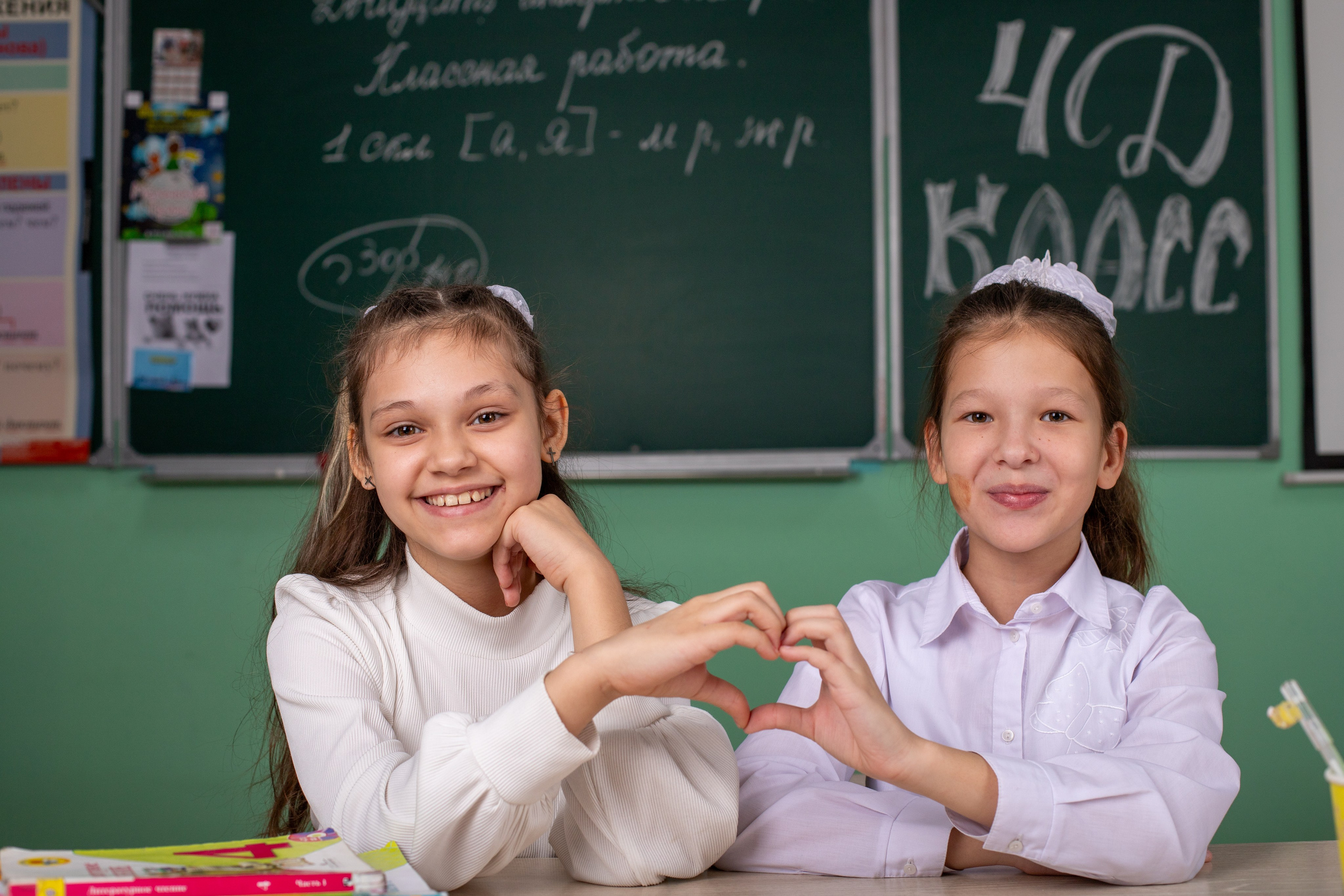 4 д Березовская школа. Альбомы с самого детства. +79237847111