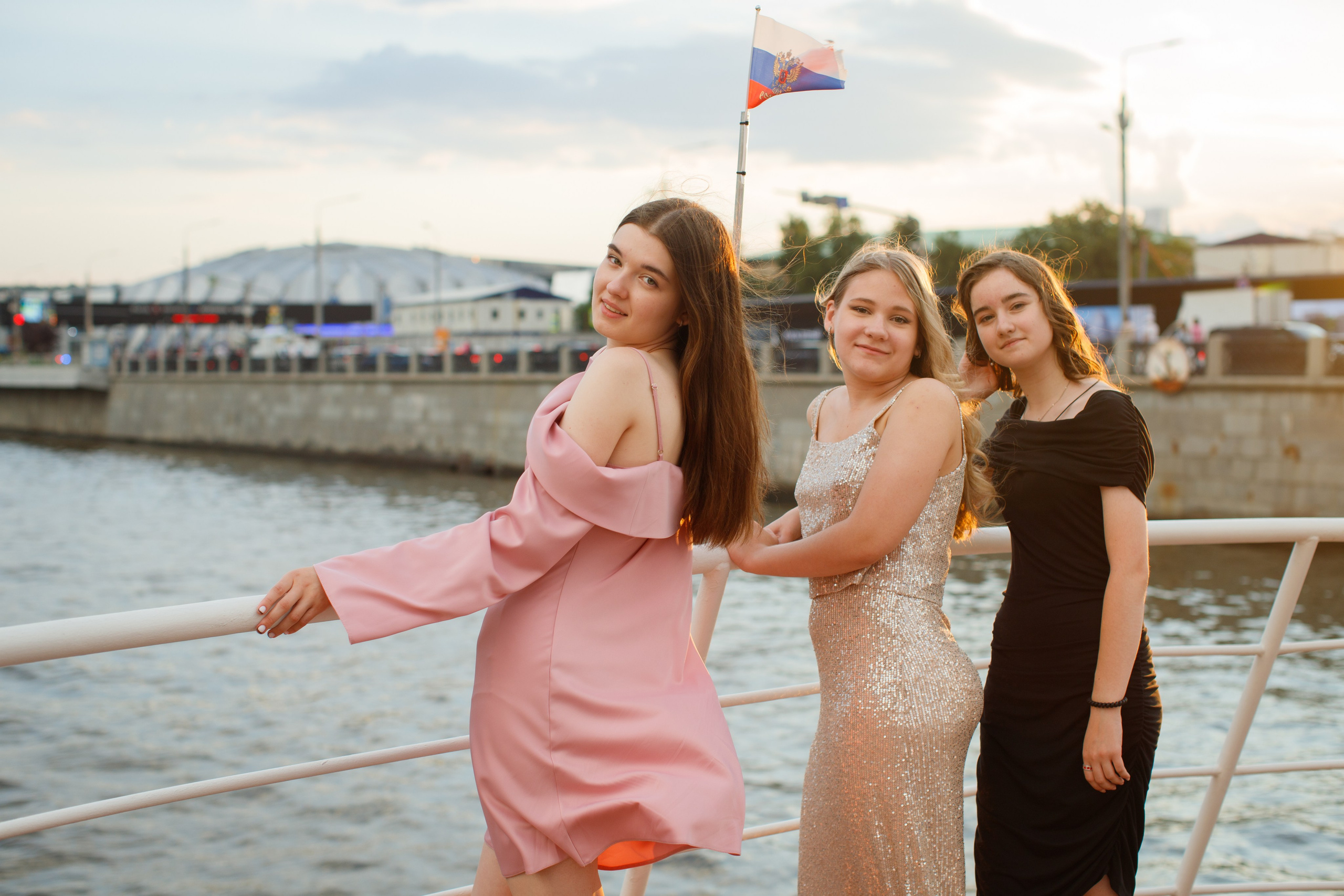 9 класс / Гимназия № 1558 имени Росалии де Кастро / Выпускной. Детский и семейный фотограф Мария Киселёва. Москва