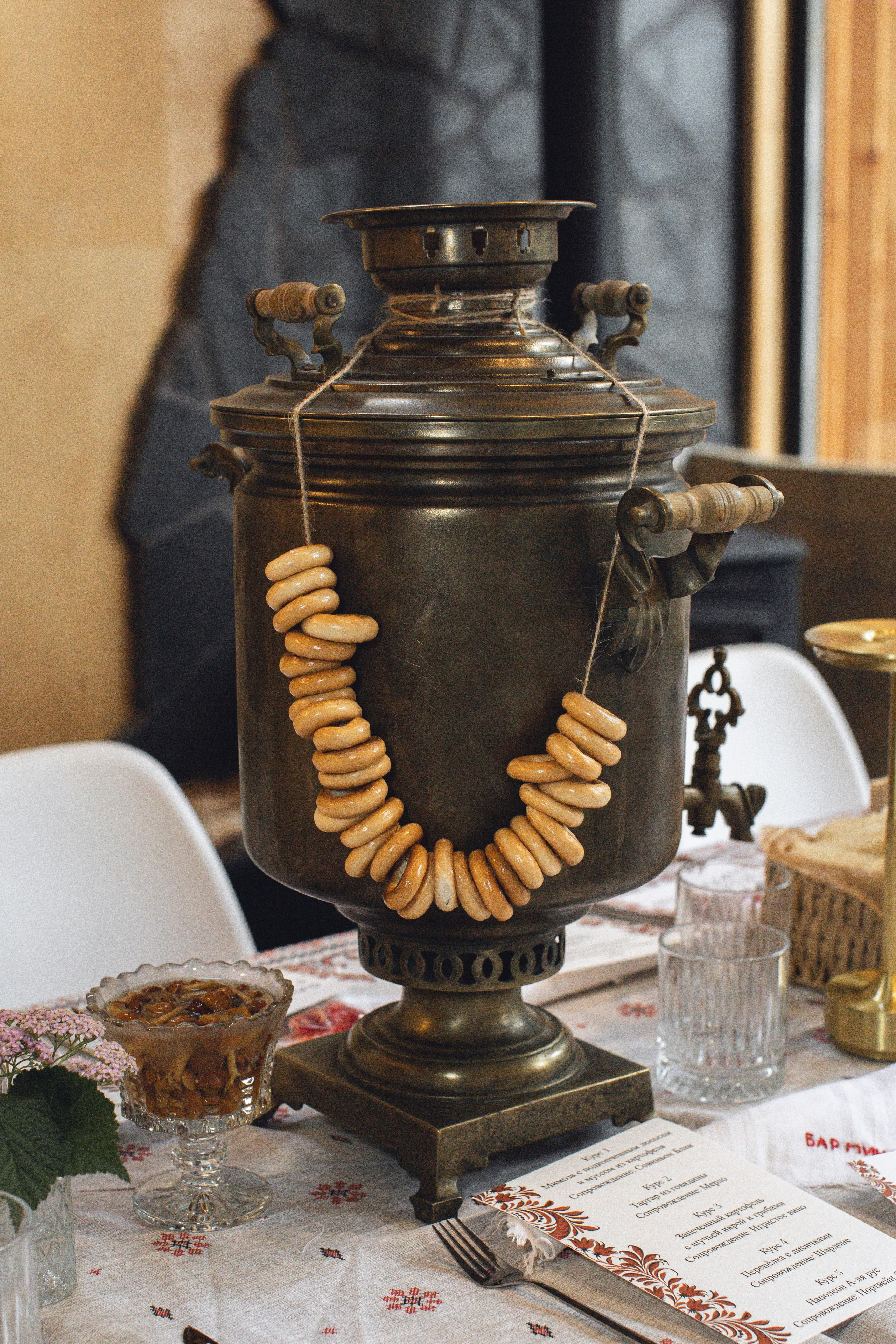 Званый ужин от гастрокафе «Sentori». Свадебные фотографы в г. Сургут Маркова Наталья и Замахина Елена