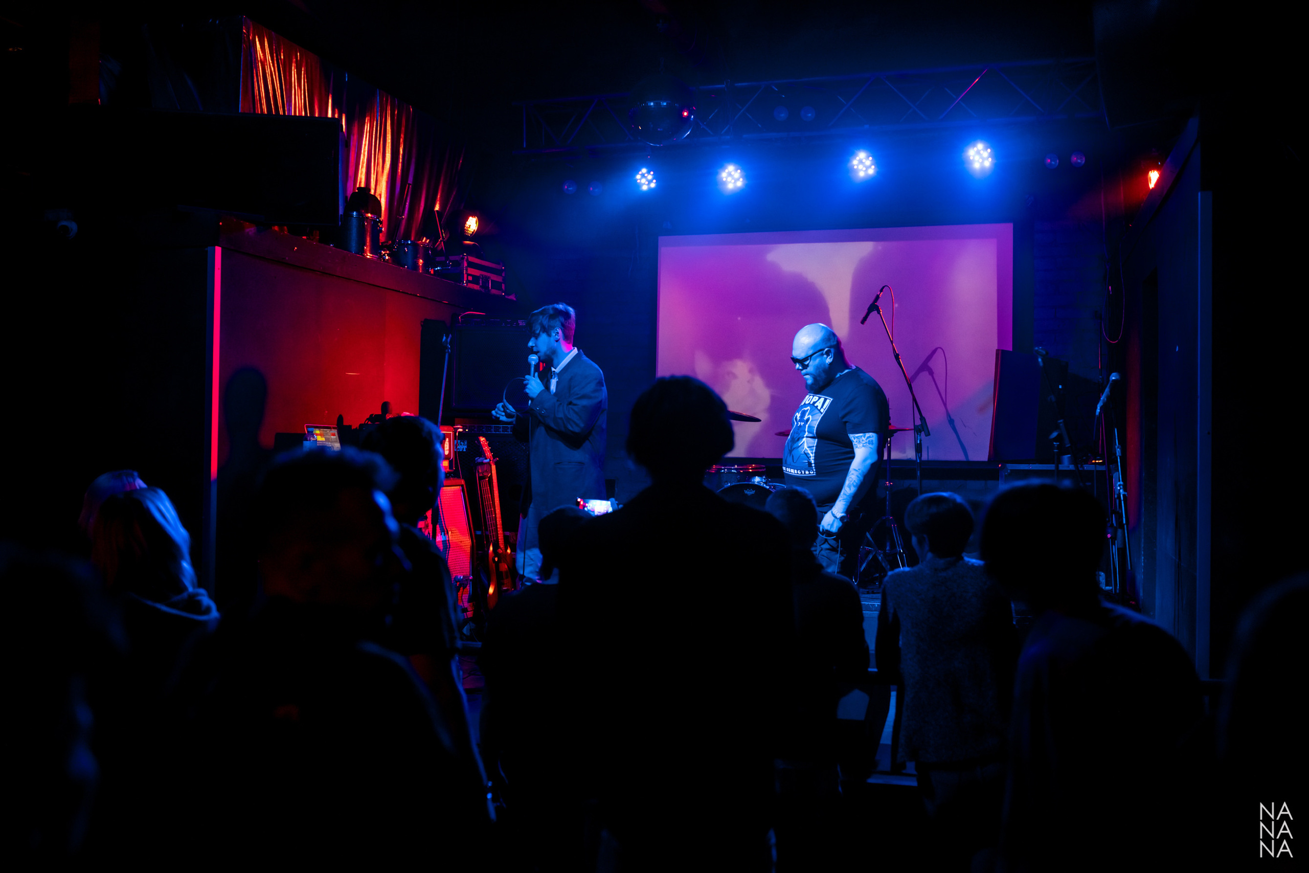 Простывший пассажир трамвая №7, 24.09.2021, Ионотека, Санкт-Петербург