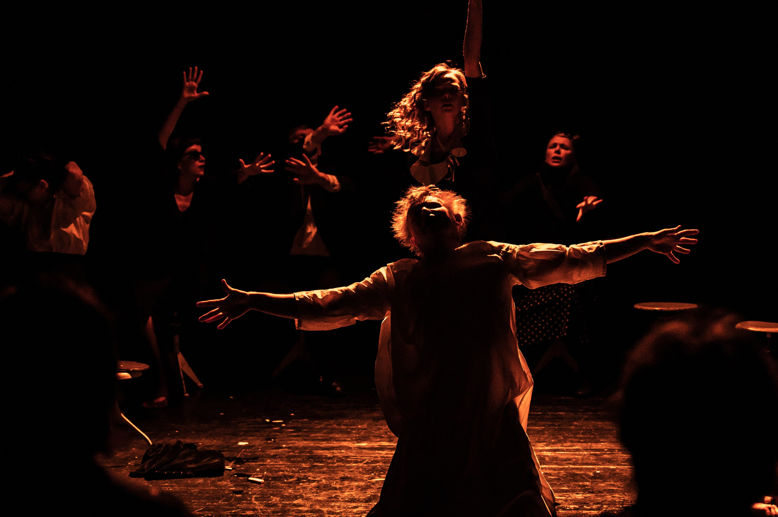 Спектакль "Оркестр", Небольшой Драматический Театр/Санкт-Петербург