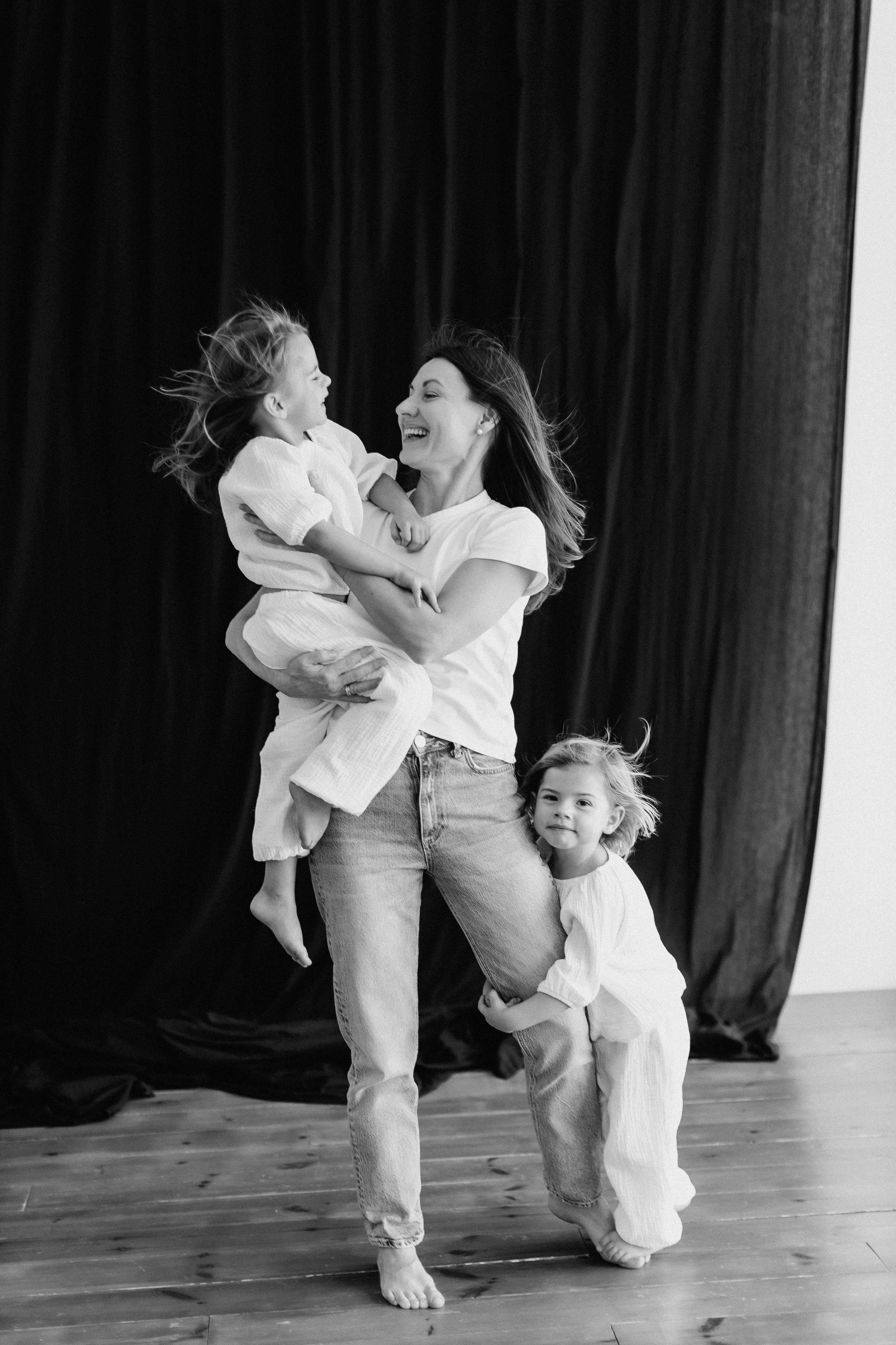 Мама и девочки. Евгения Пелипас