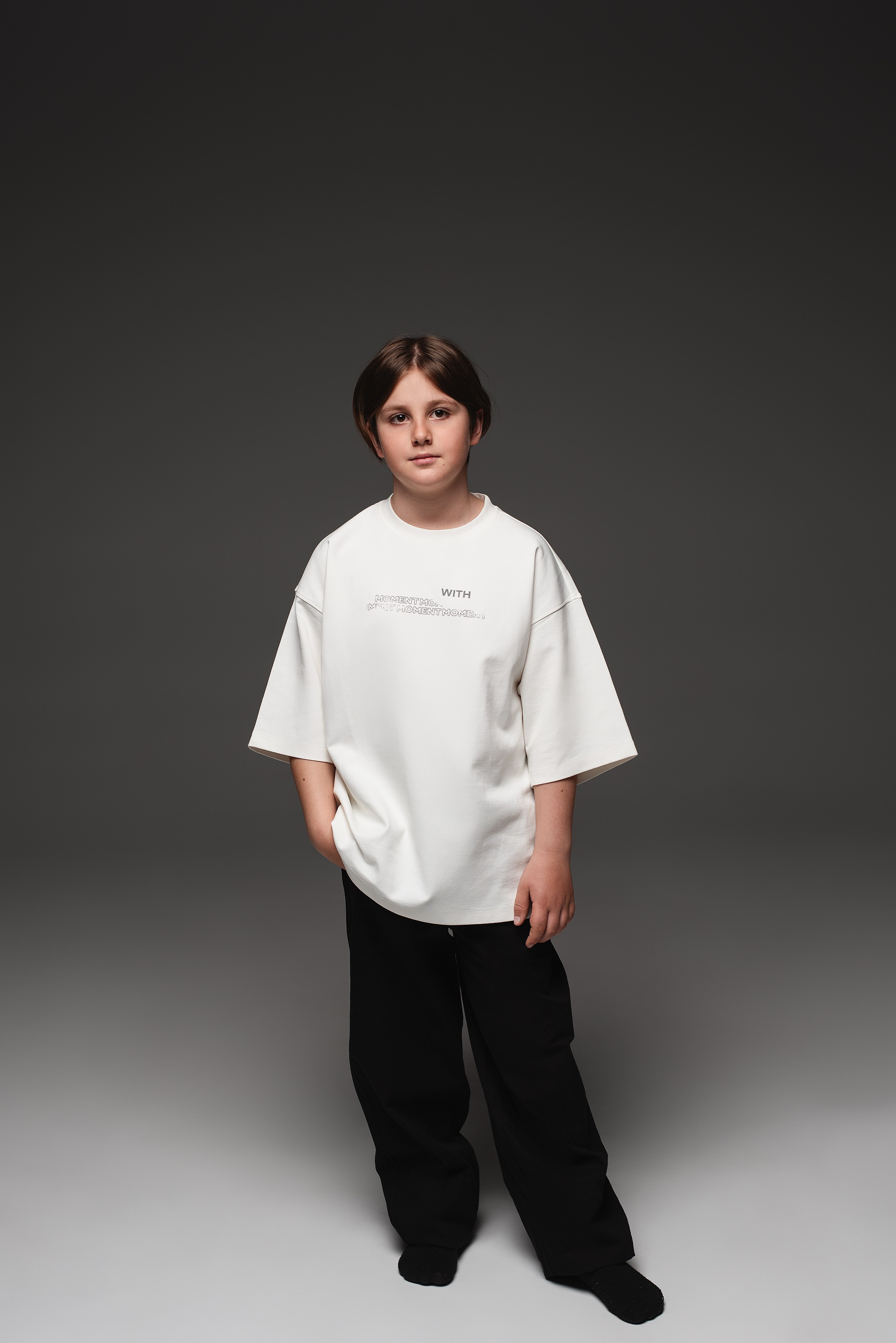 Семейная фотосессия на циклораме. Семейный фотограф в Южно-Сахалинске Анастасия Лимарева