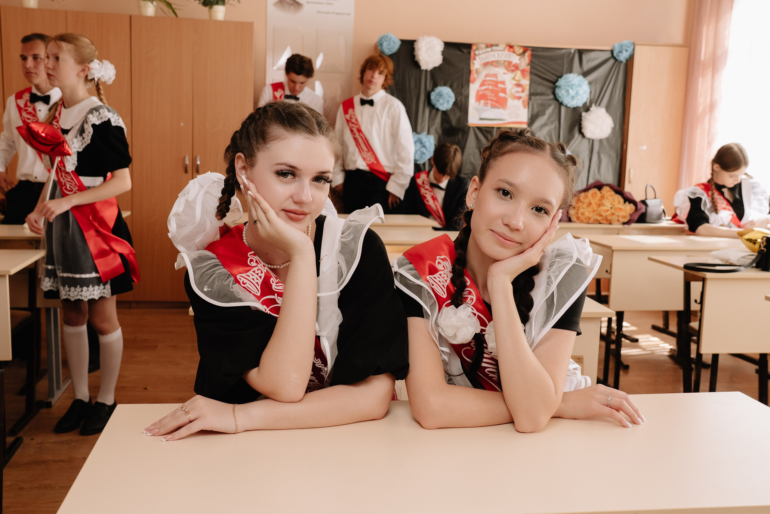 11 класс 40 школа. Выпускные альбомы Натальи Бутко: Новороссийск, Анапа, Геленджик