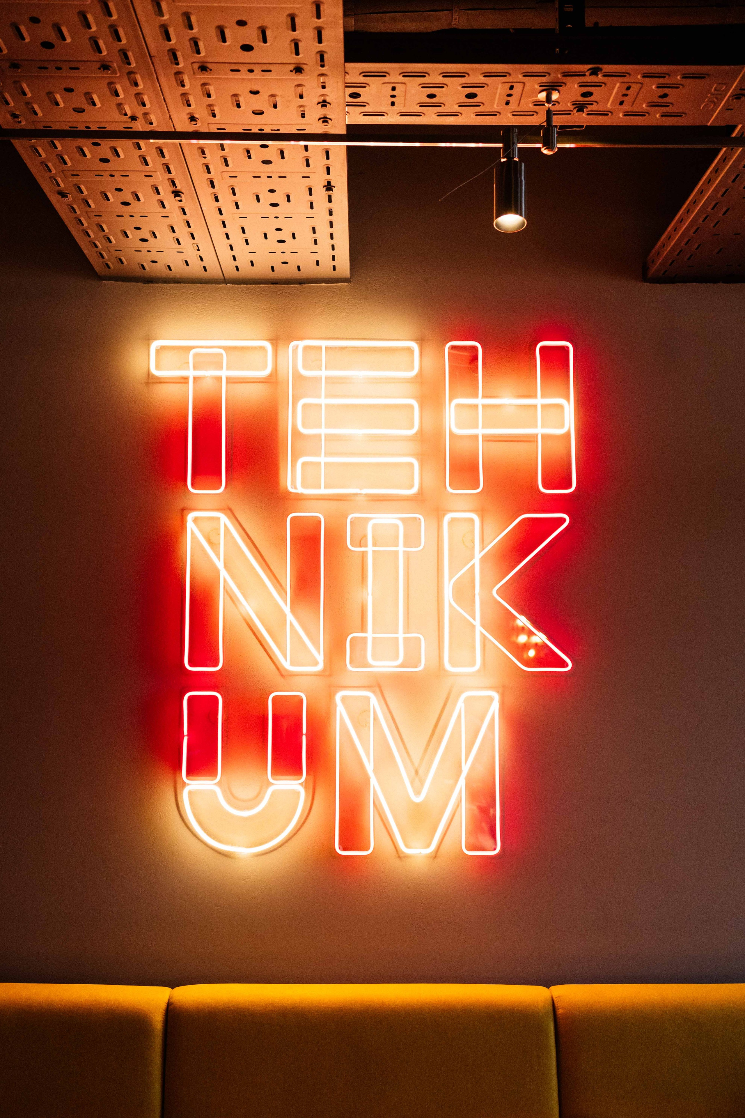 Техническое открытие ресторана TEHNIKUM | июль 2025, Тюмень. Фотограф в Тюмени Башмакова Анна