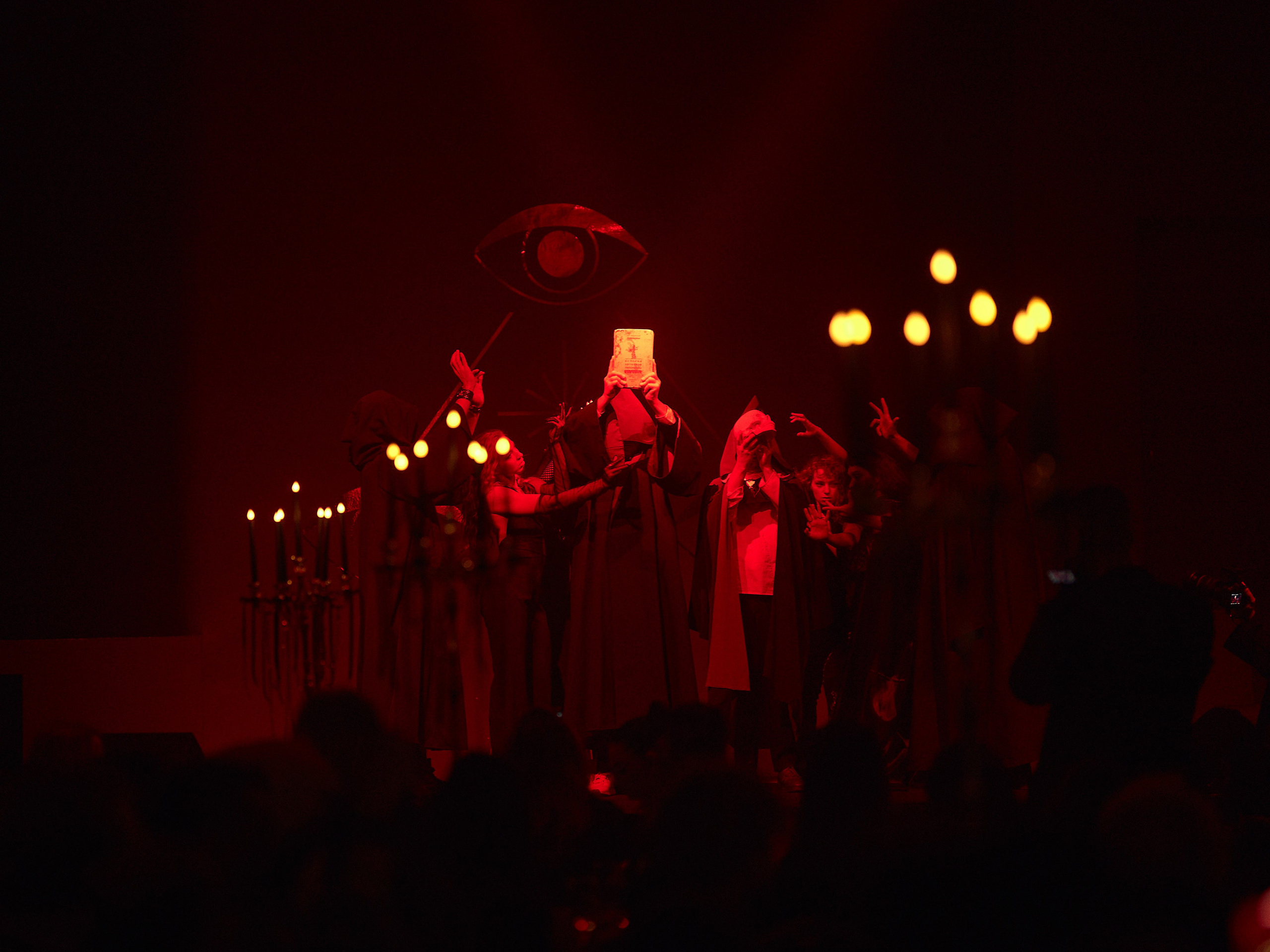 NY 2024 / ILLAN GIFTS