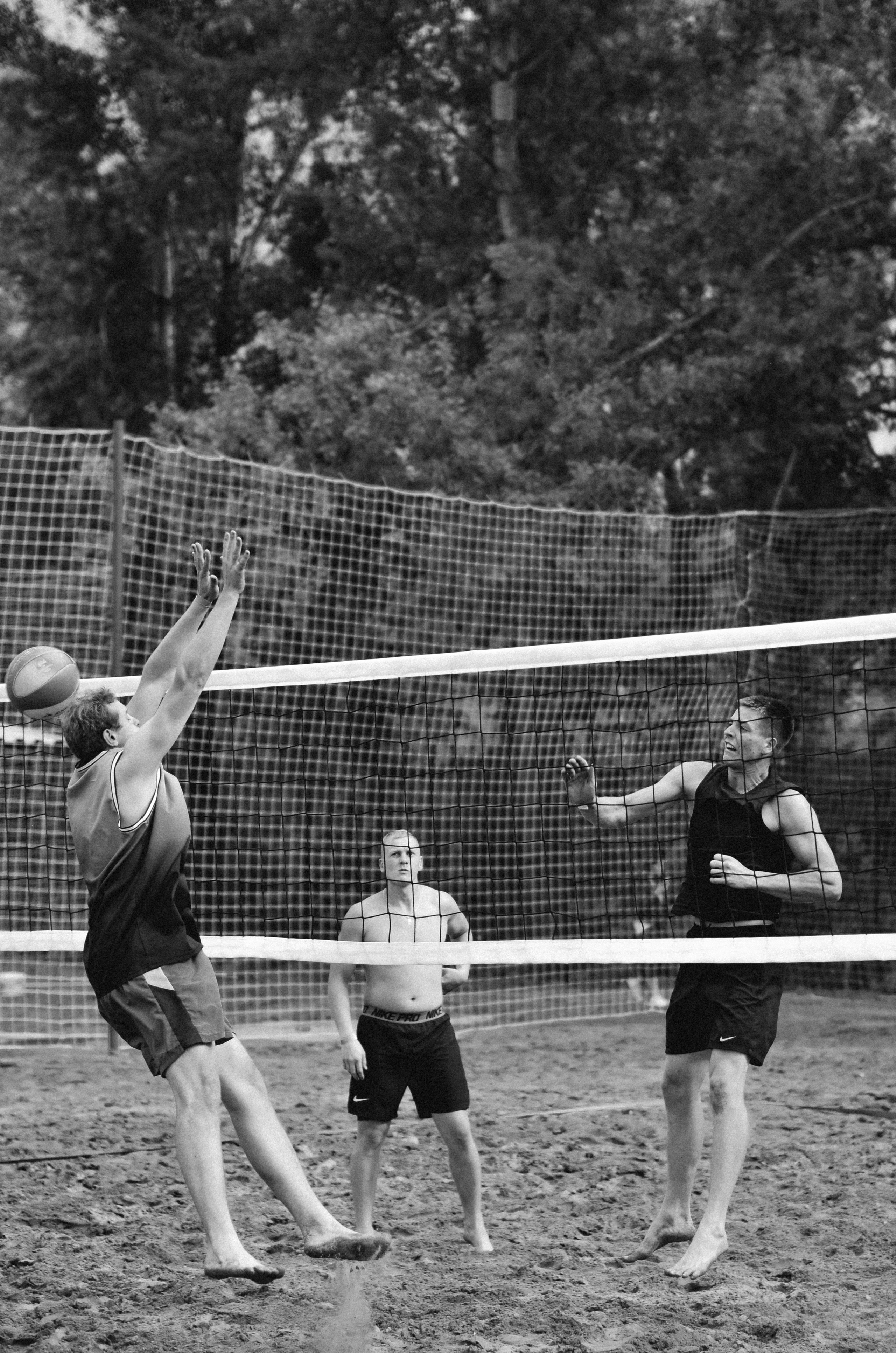 Фестиваль «Грань» 2025. Спортивная площадка. Денисова Аля — фотограф для парных съемок и индивидуальных историй в Барнауле