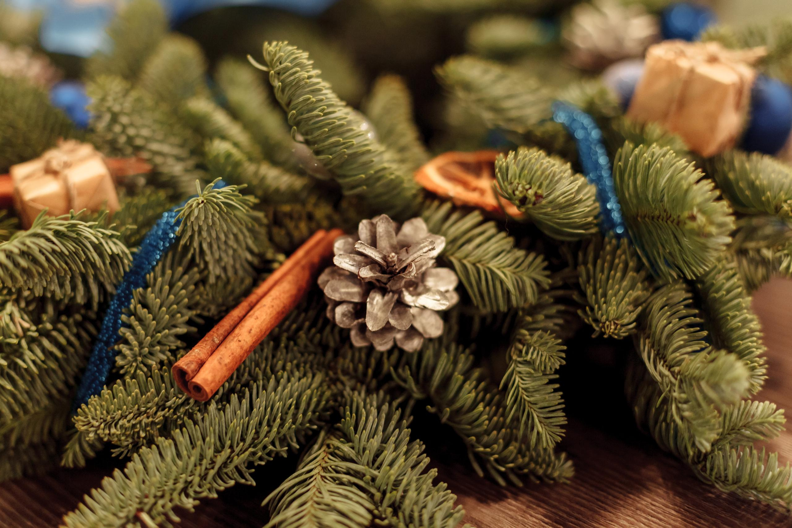 Новогодний венок. Флорист Маргарита Гладкова