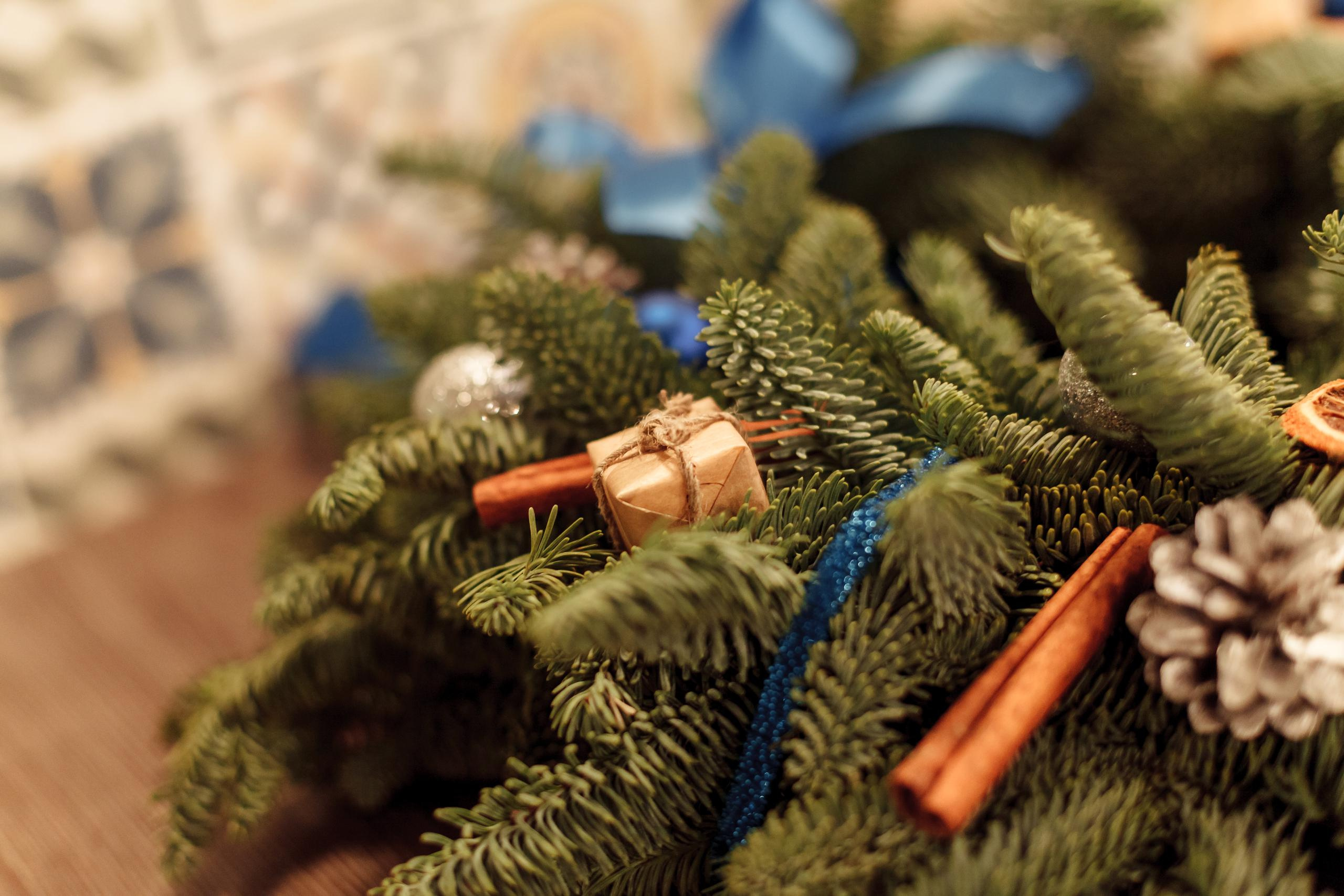 Новогодний венок. Флорист Маргарита Гладкова