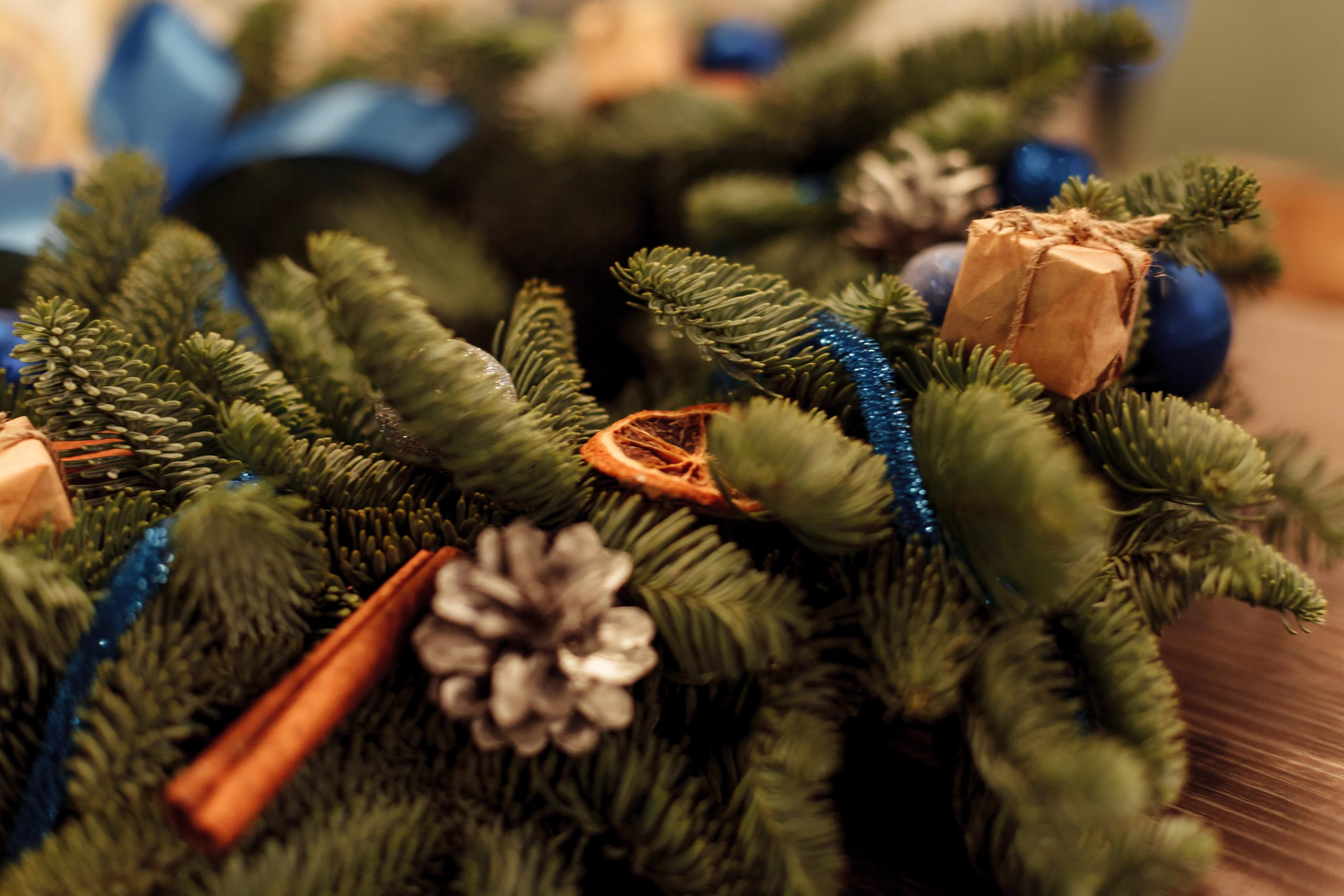 Новогодний венок. Флорист Маргарита Гладкова