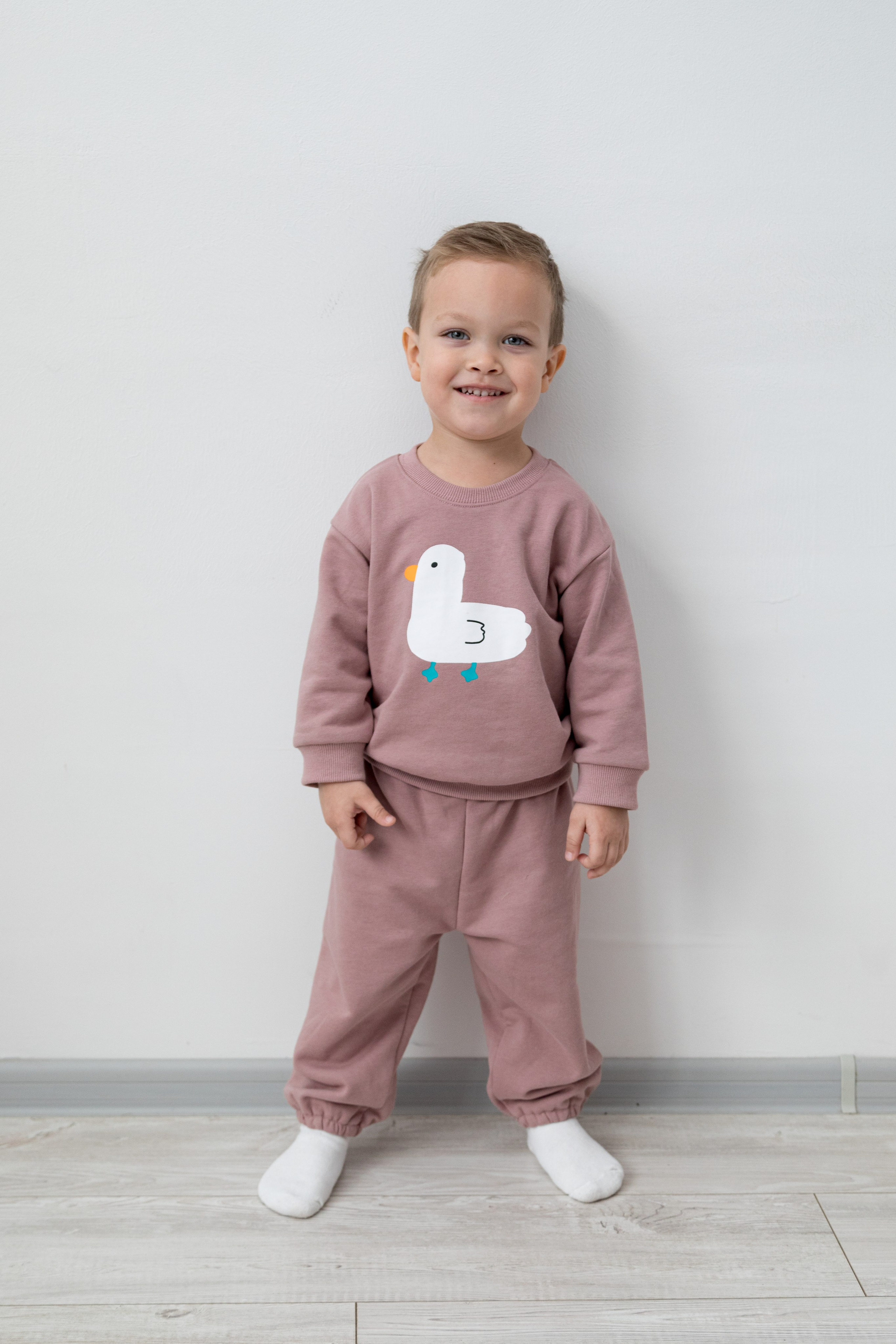 Фотосессия детской одежды для маркетплейсов Wildberries, Ozon. Детский и контент фотограф Надя Волкова Санкт-Петербург