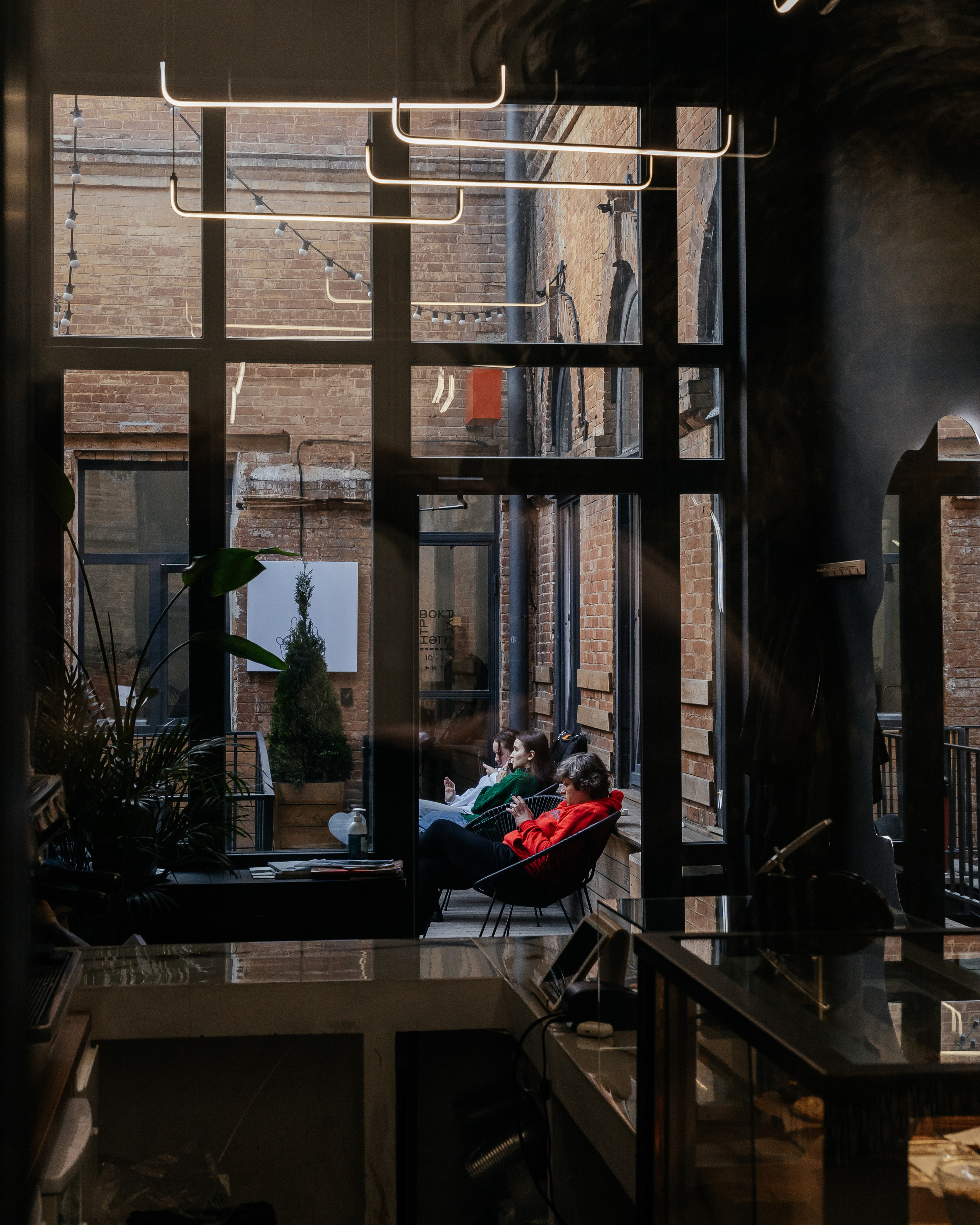 Вокруг центр. Контент фотограф в Ростове-на-Дону Мардус Павел