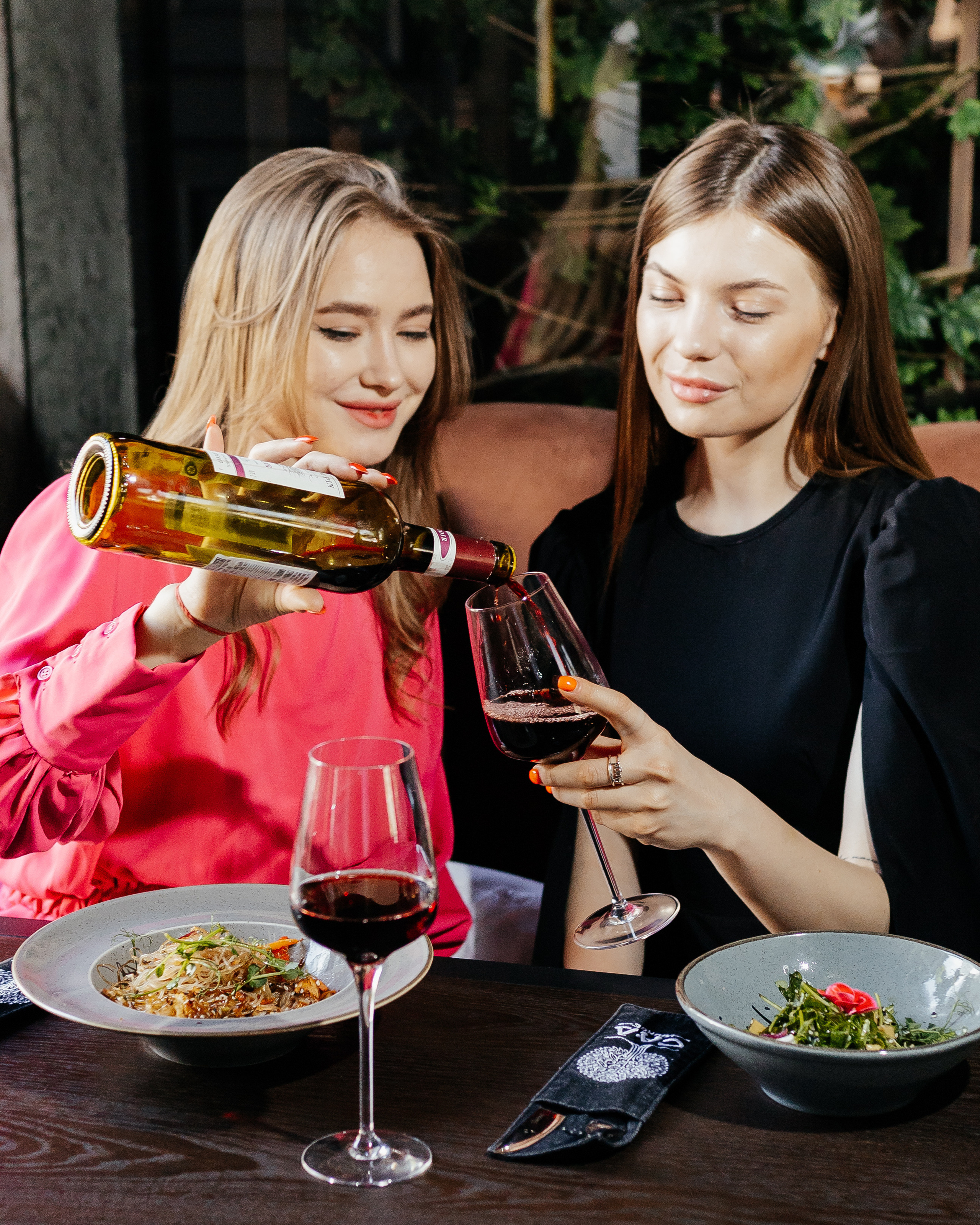 Сад Lounge. Контент фотограф в Ростове-на-Дону Мардус Павел