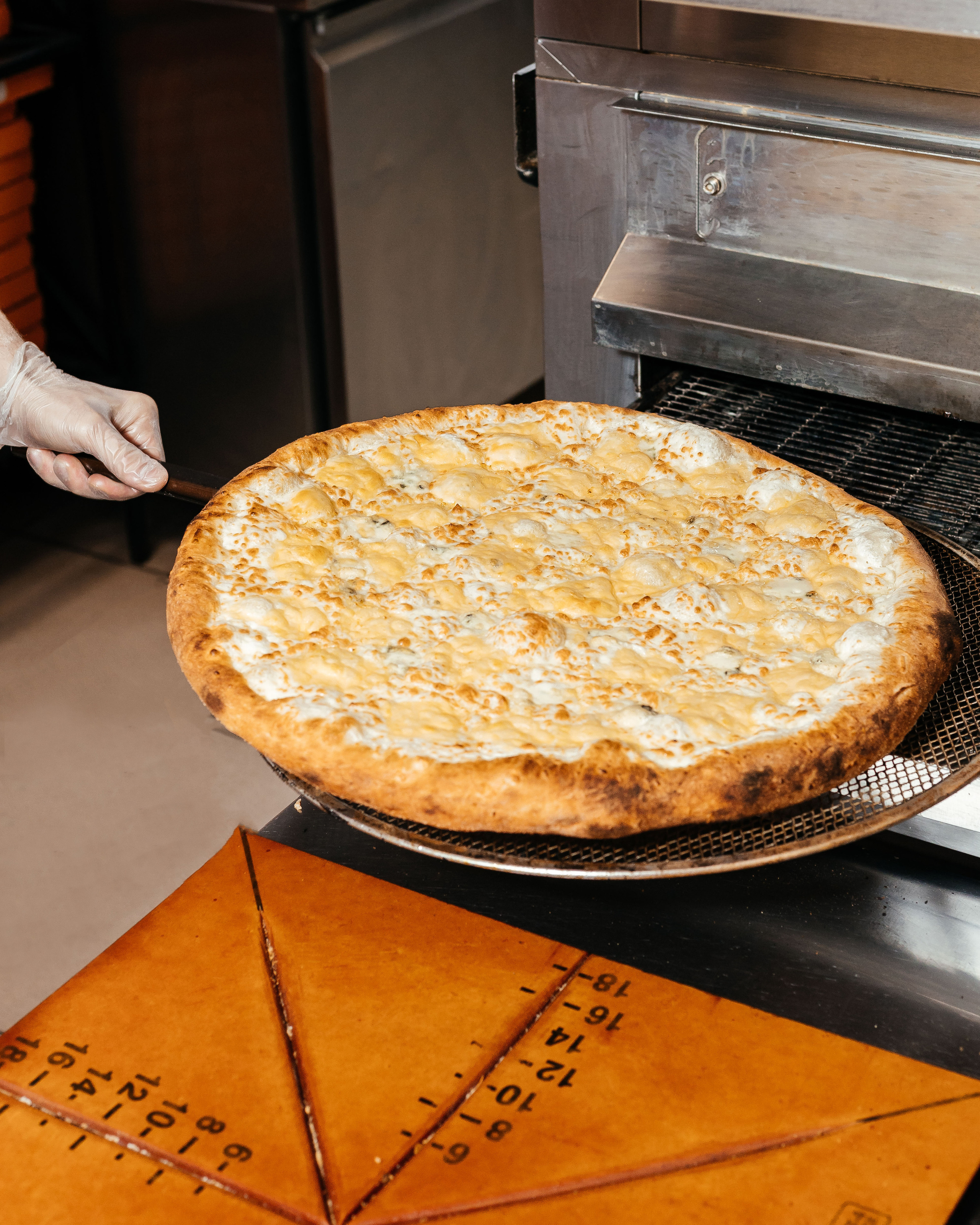 Непосредсвенно пицца. Контент фотограф в Ростове-на-Дону Мардус Павел