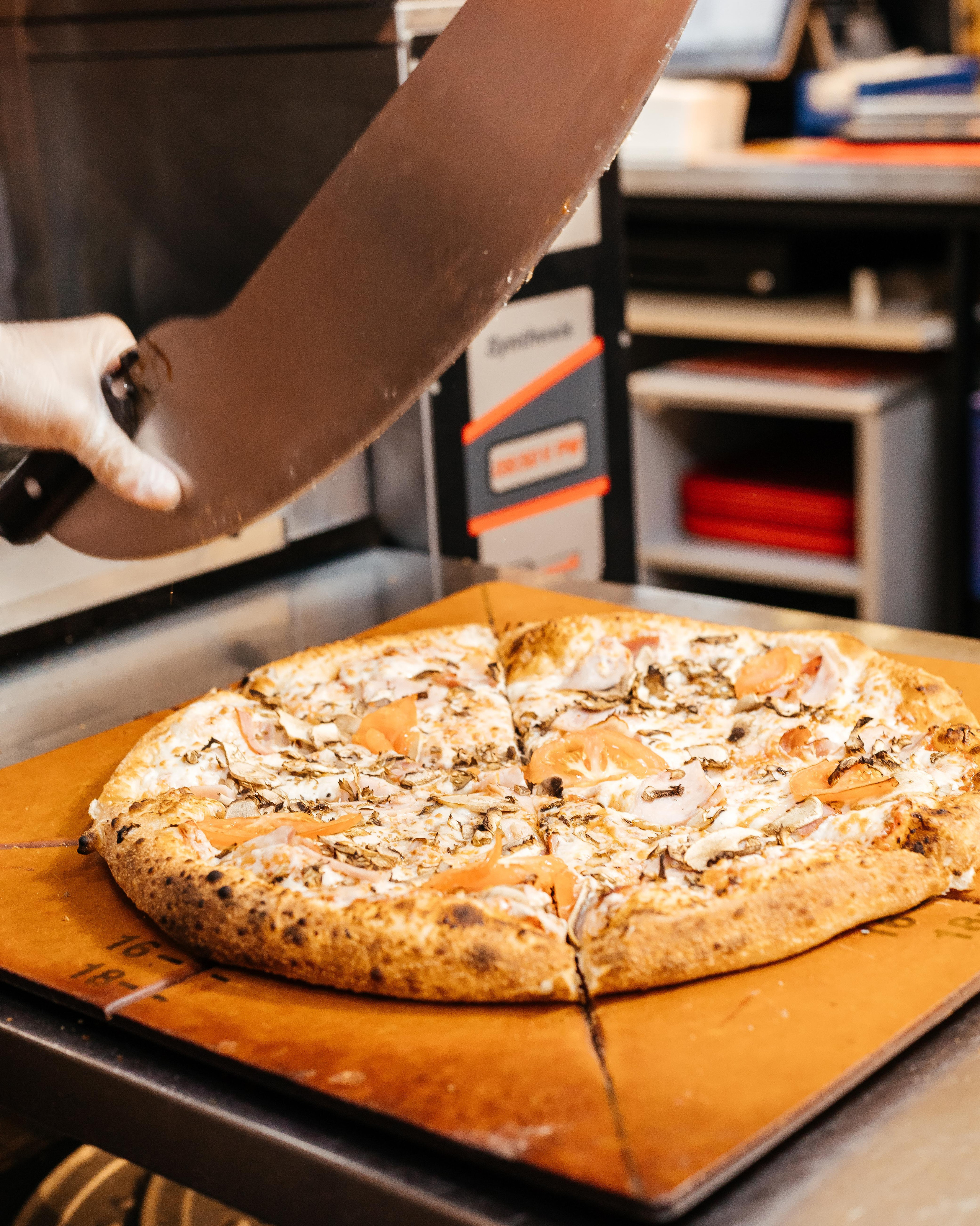 Непосредсвенно пицца. Контент фотограф в Ростове-на-Дону Мардус Павел