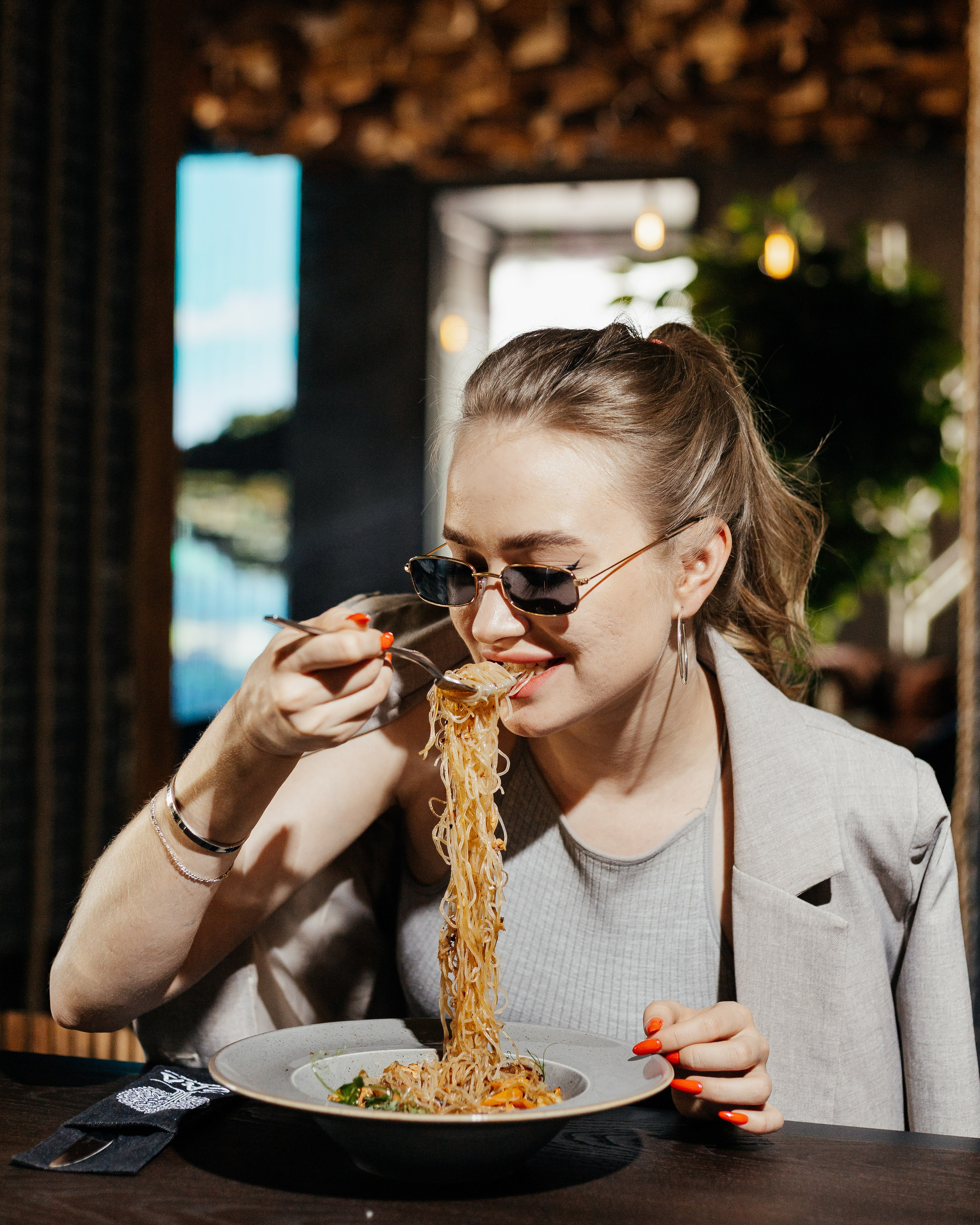 Сад Lounge. Контент фотограф в Ростове-на-Дону Мардус Павел