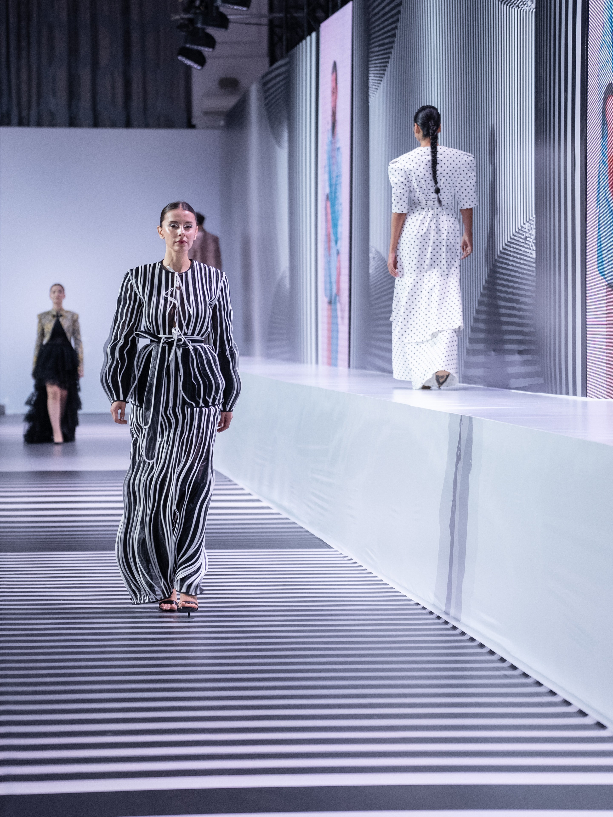 Arunaz. Сайт Алматинского НЮ АРТ, будуар и фэшн фотографа Дениса Карпенко