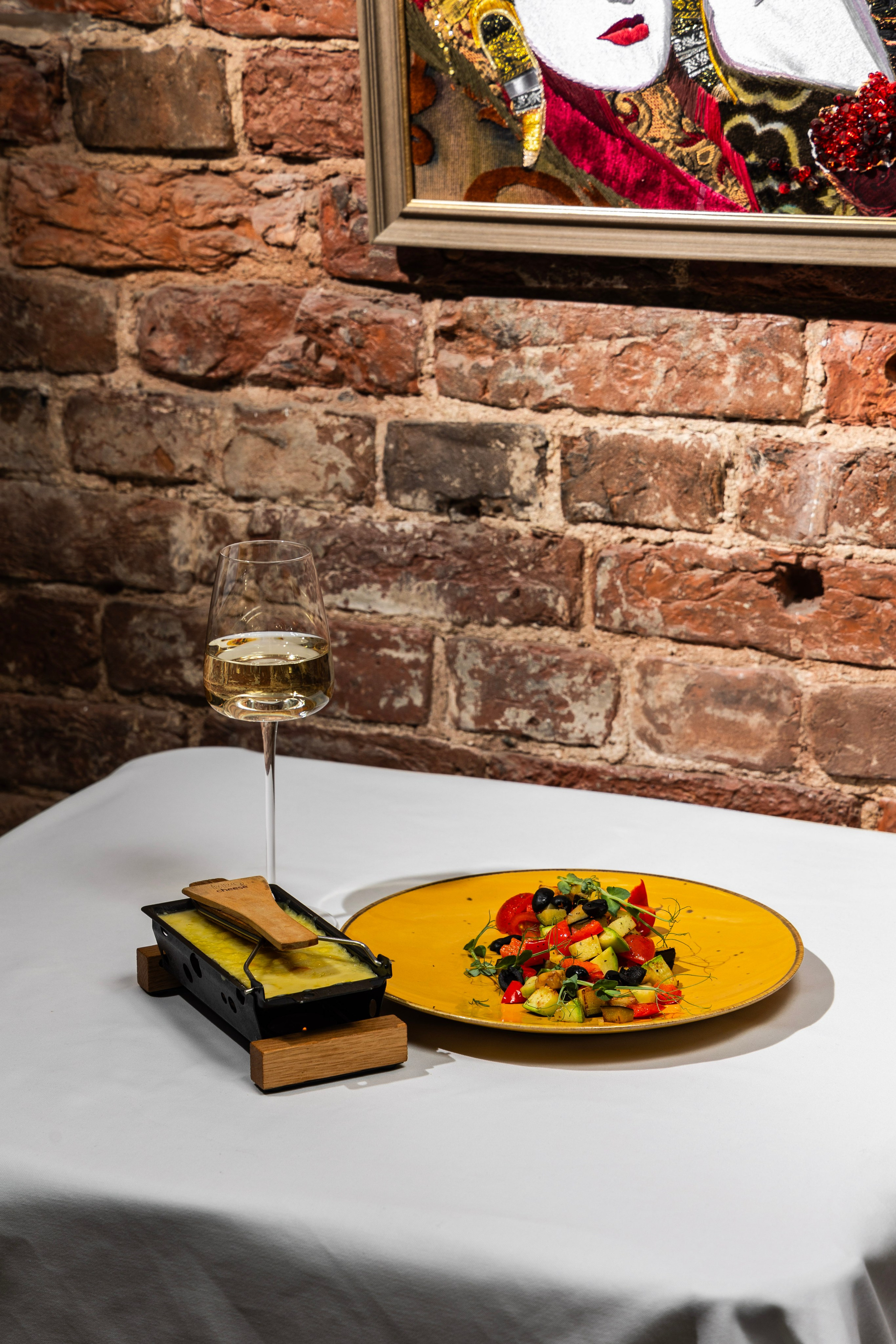 commercial editorial luxurynatural lightrestaurant photography beverage photography