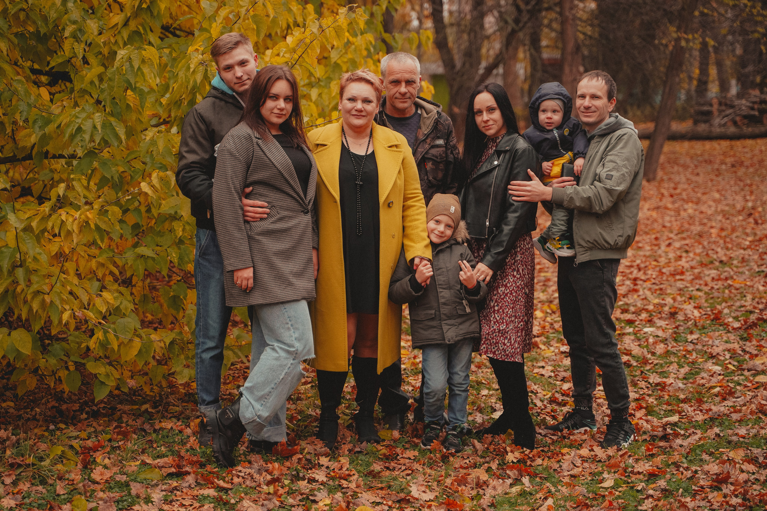 Фотосессия большой семьи в парке. Семейный и женский фотограф в Краснодаре Анастасия Приймак