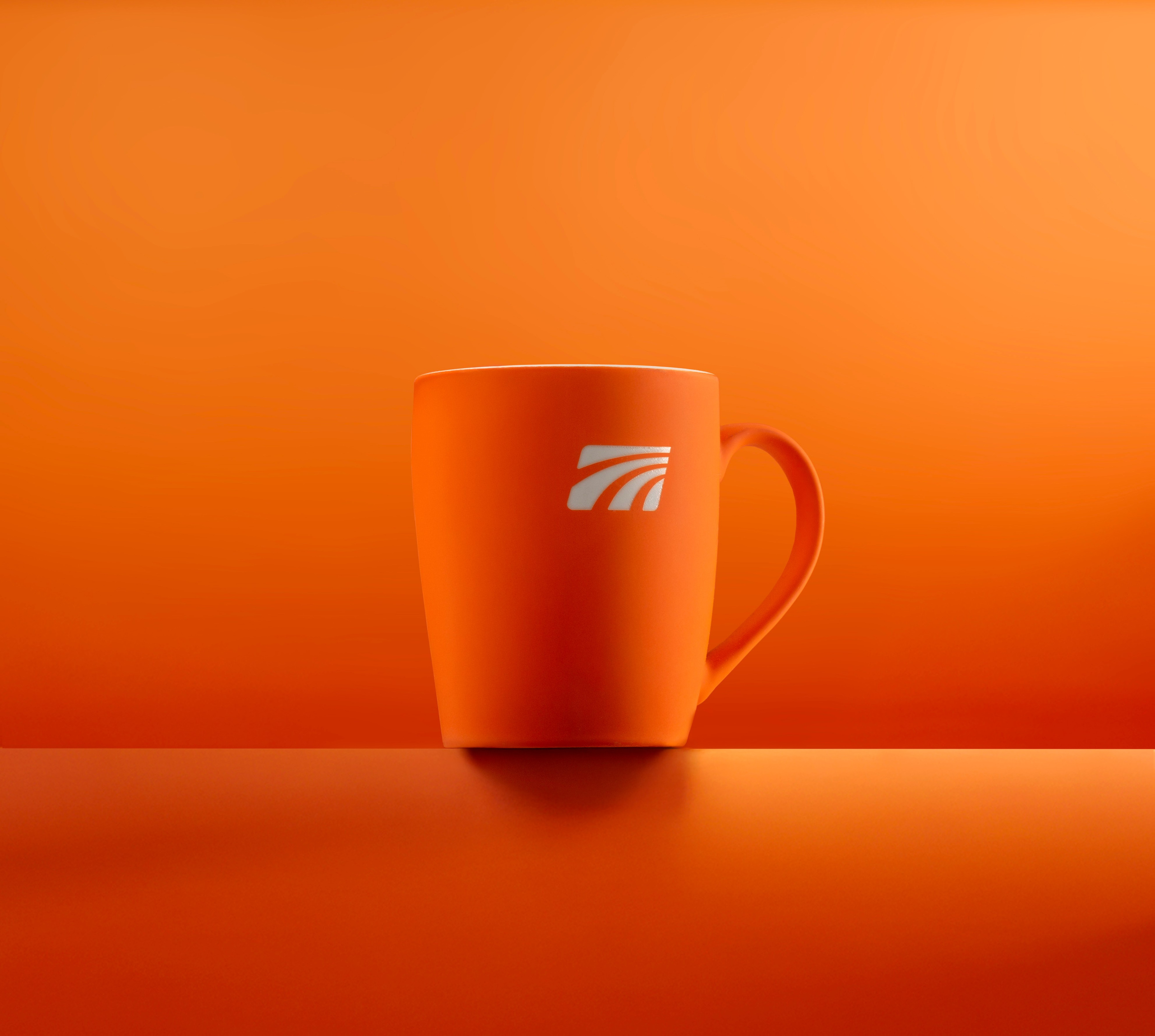 МЕРЧ. Предметный фотограф в Санкт-Петербурге Иван Сапрыкин