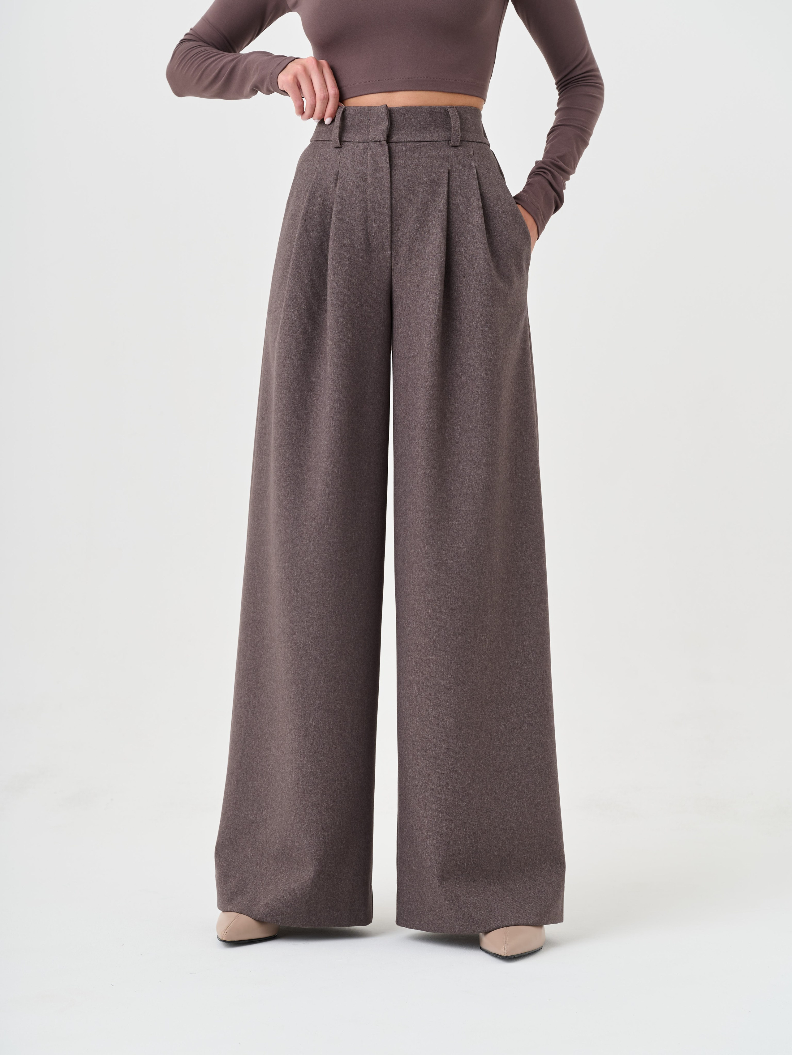 Каталог для продакшна BURO. Fashion фотограф в Москве Ксения Чупрунова