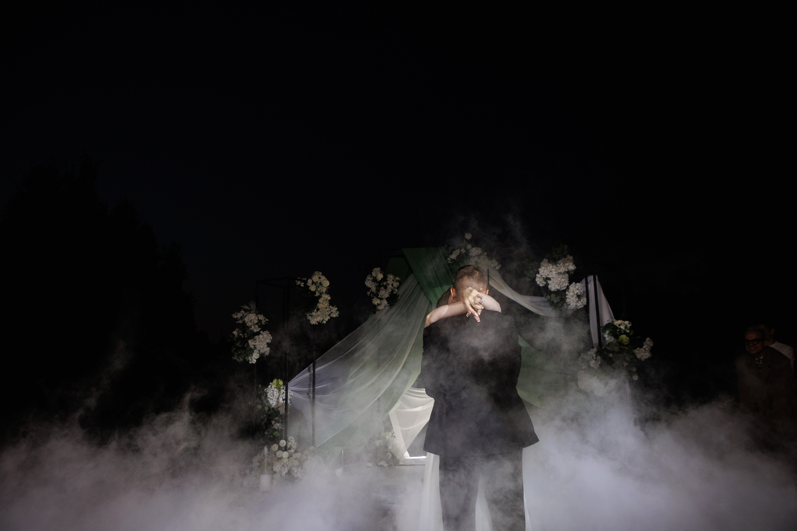 Сентябрь 2025, Белый лис, Выкса. Фотограф городских и семейных событий в Нижнем Новгороде Артем Карпухин