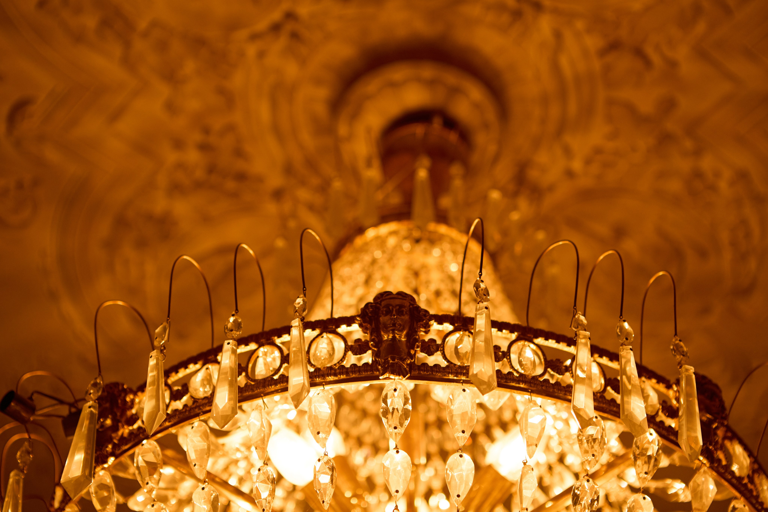 Evening on Nevsky Prospect Street at the Palkin Restaurant. Фотограф в Санкт-Петербурге Владимир Тихомиров