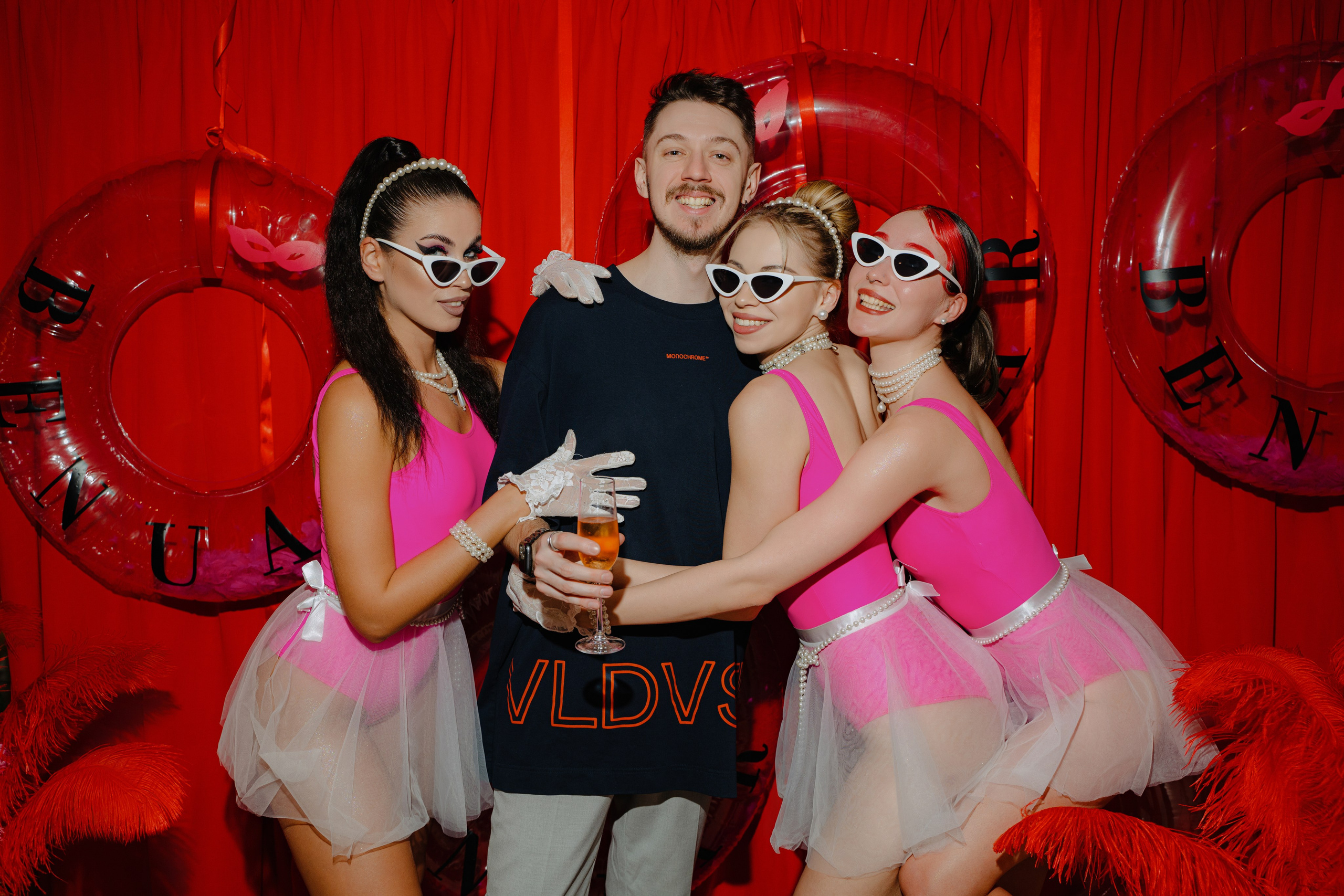 12 февраля (BENUAR Pool Party). BENUAR Restaurant