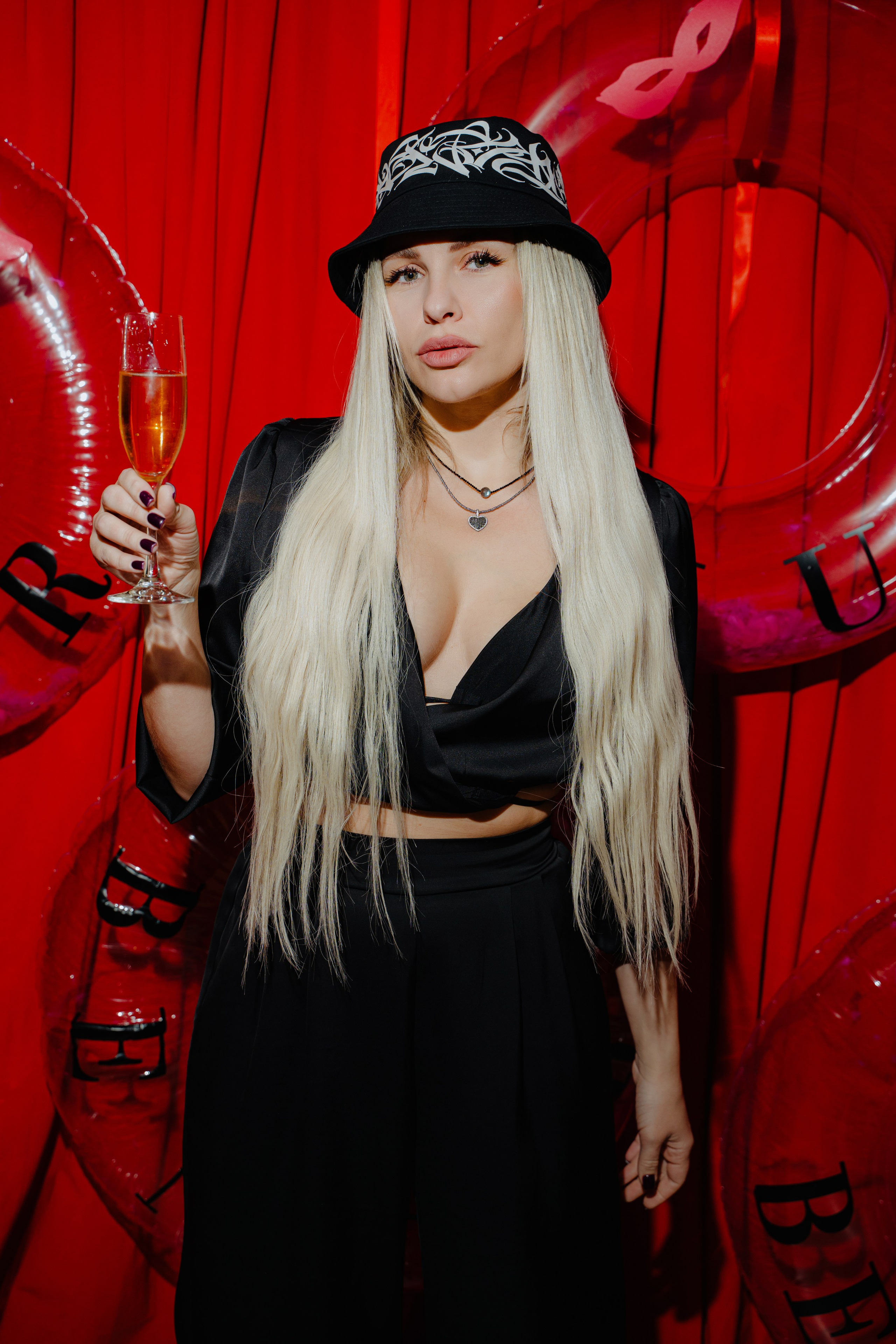 12 февраля (BENUAR Pool Party). BENUAR Restaurant