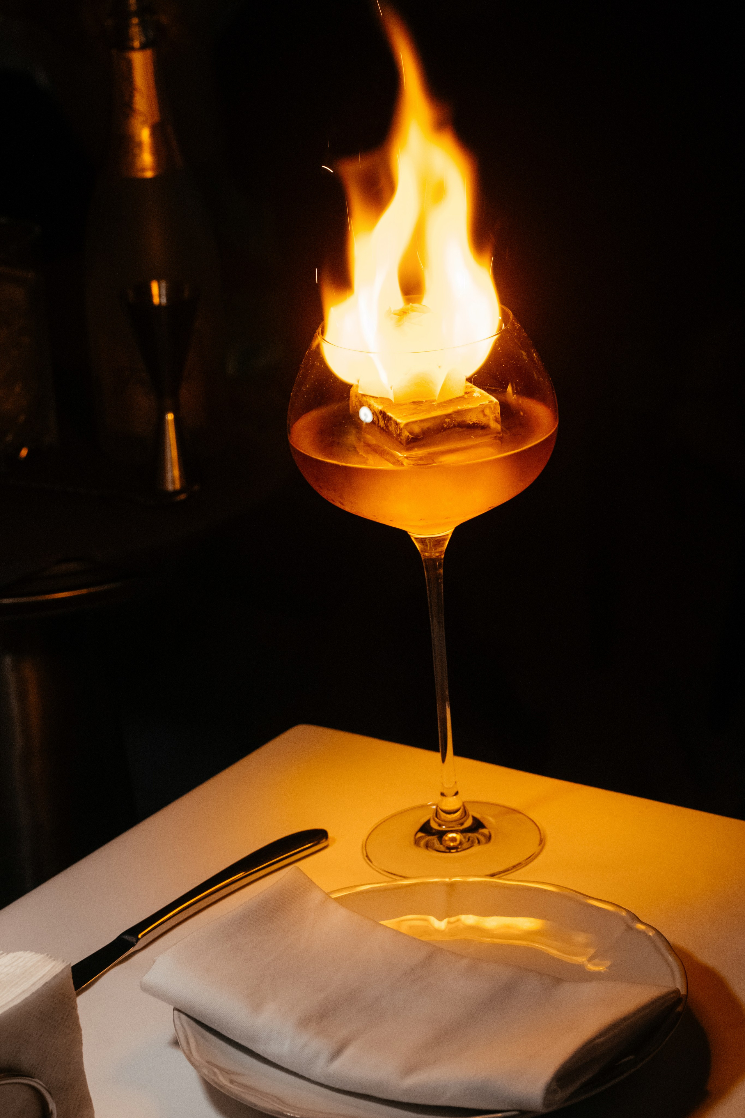 14 июня (пятница). BENUAR Restaurant